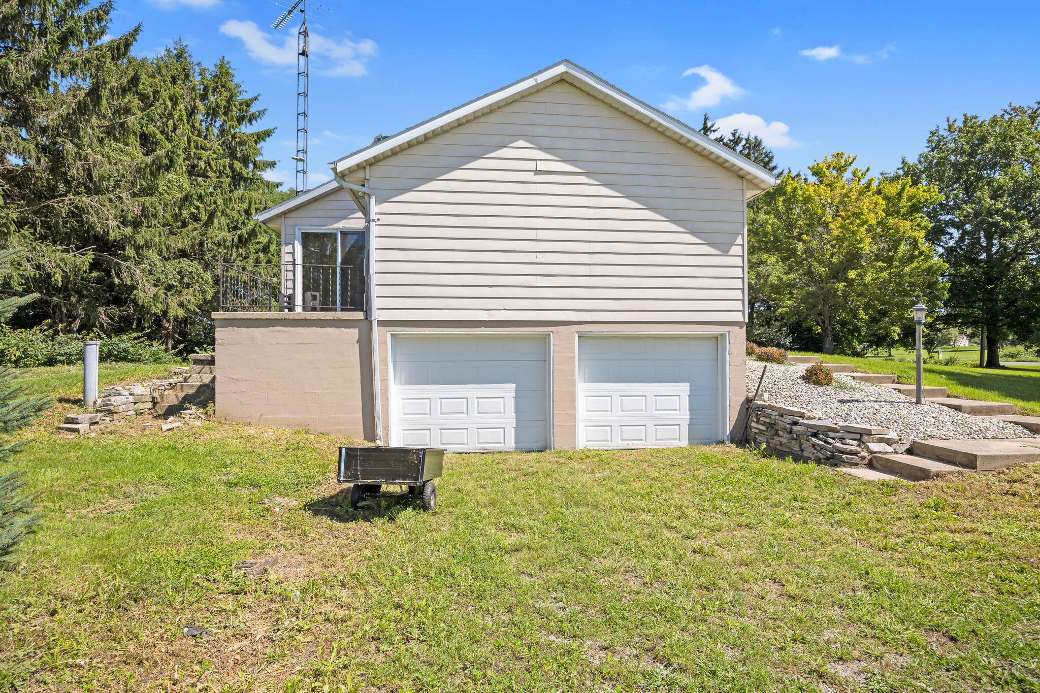 3690 County Road 18, Bellefontaine, Ohio 43311
