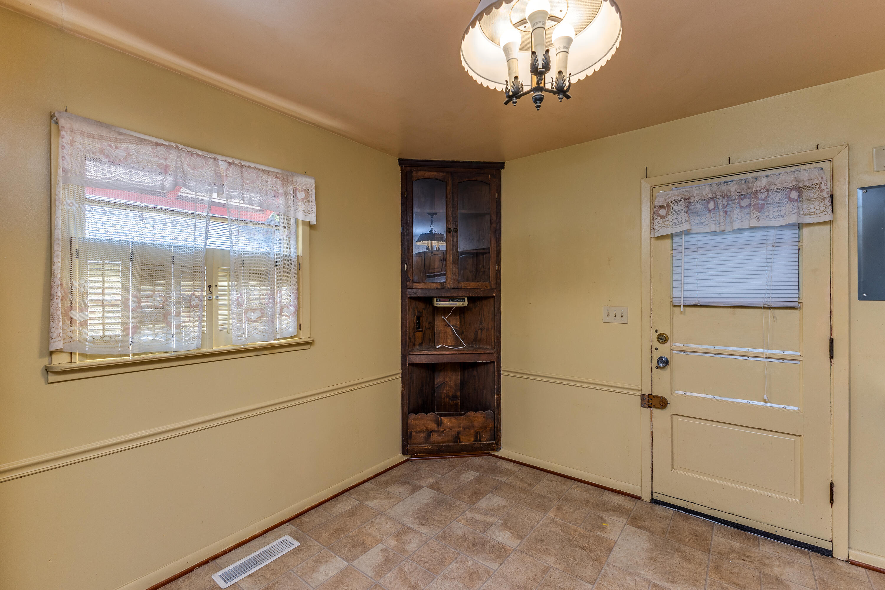 4404 Natchez, Dayton, Ohio 45416