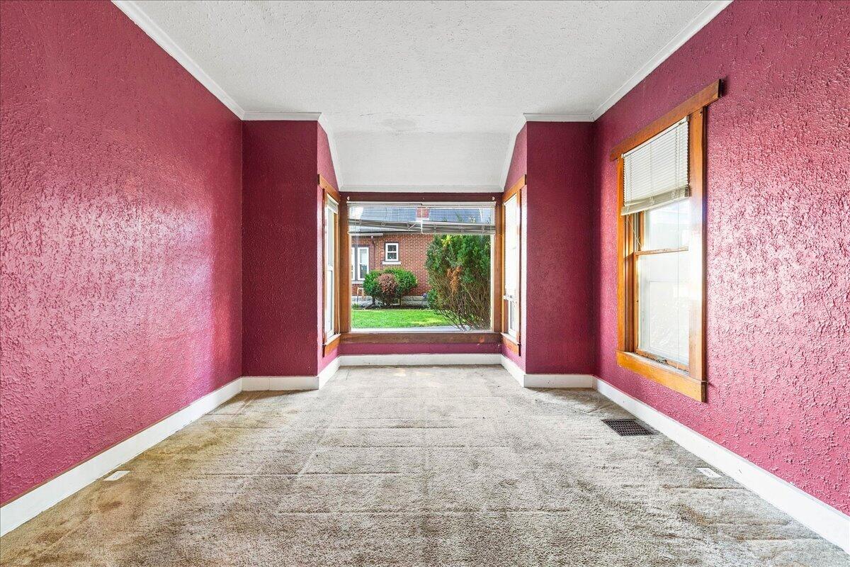 108 Boggs, De Graff, Ohio 43318