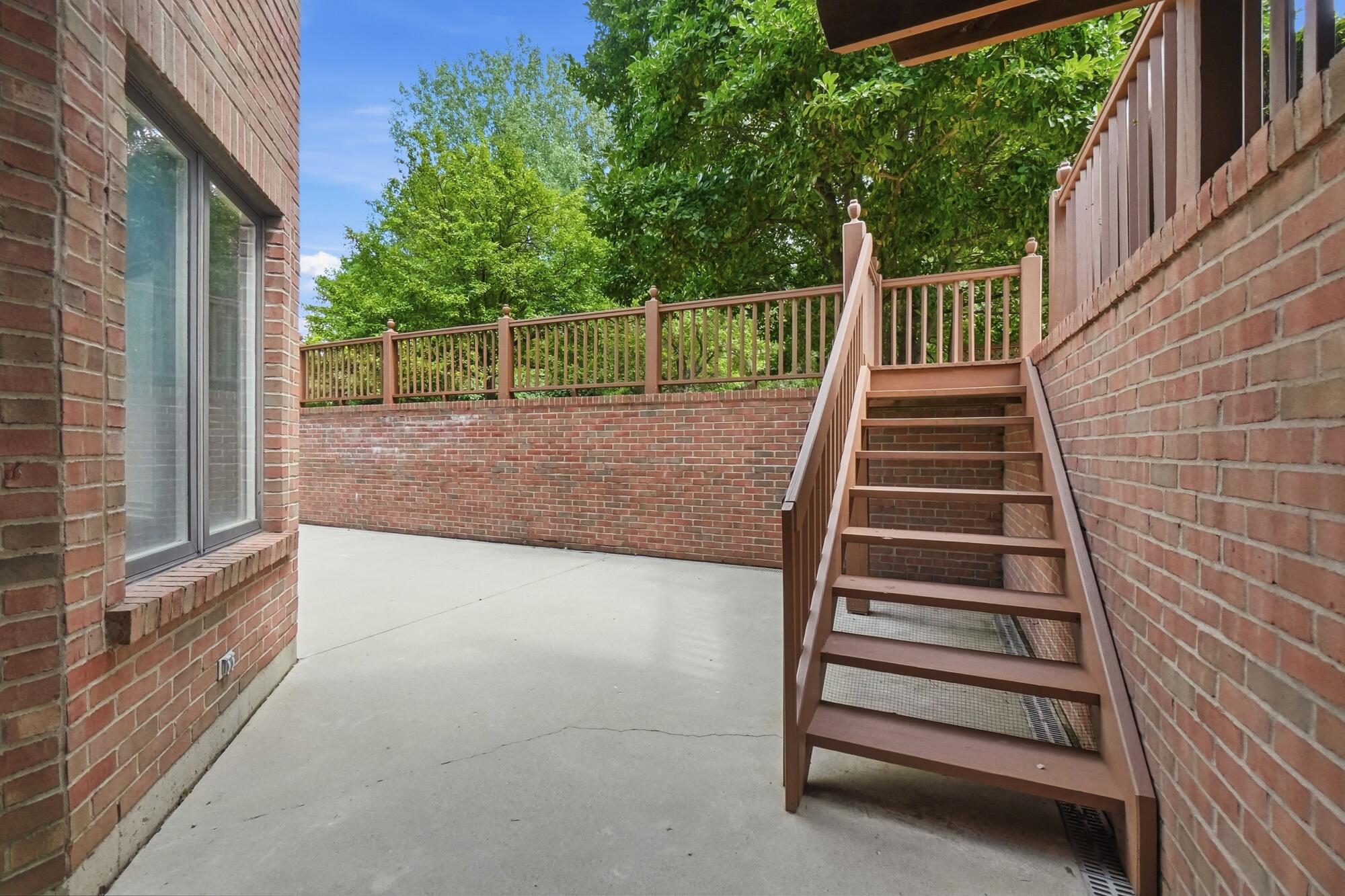 2638 Ballydoyle, Springfield, Ohio 45503