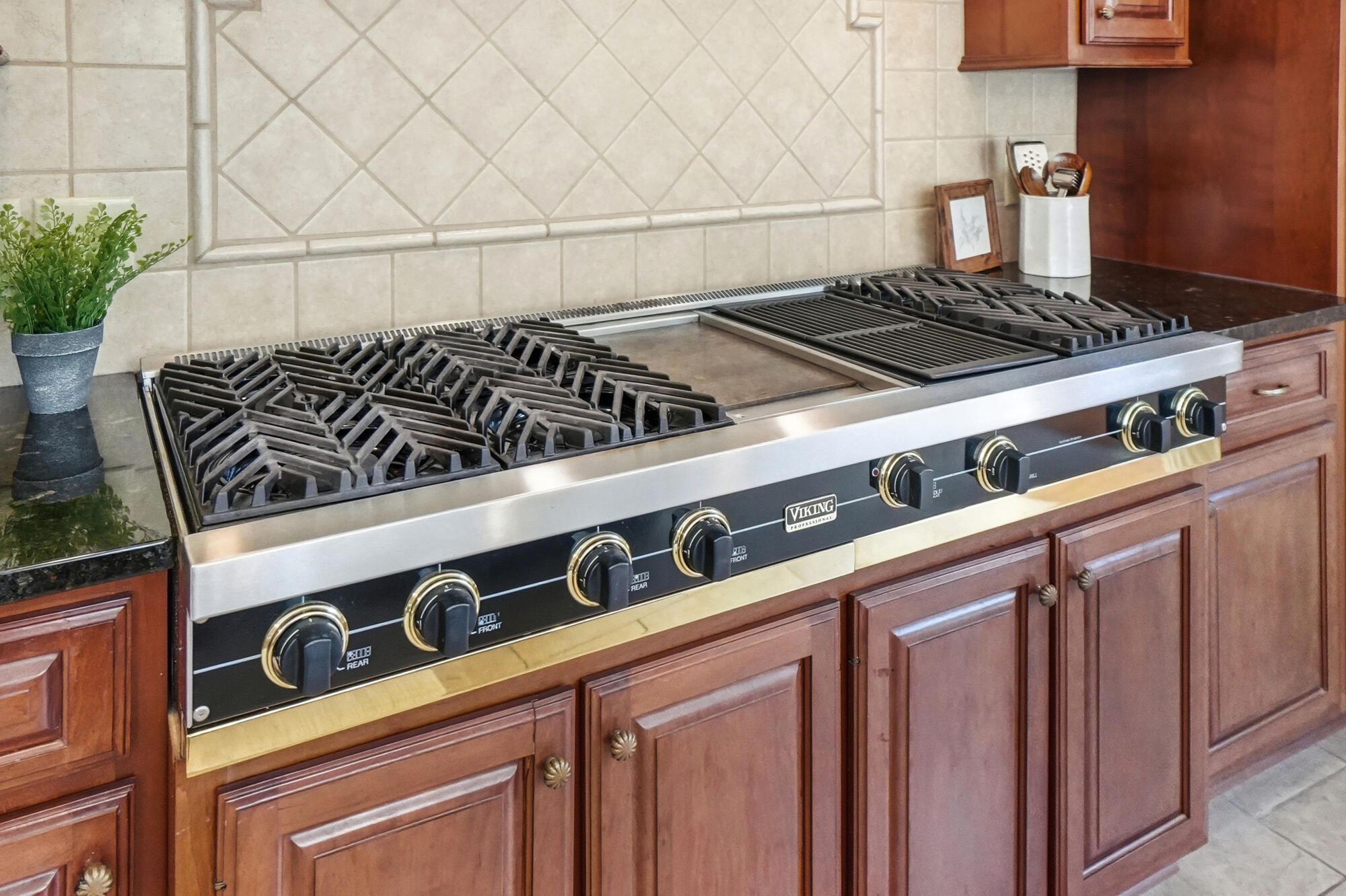 2638 Ballydoyle, Springfield, Ohio 45503