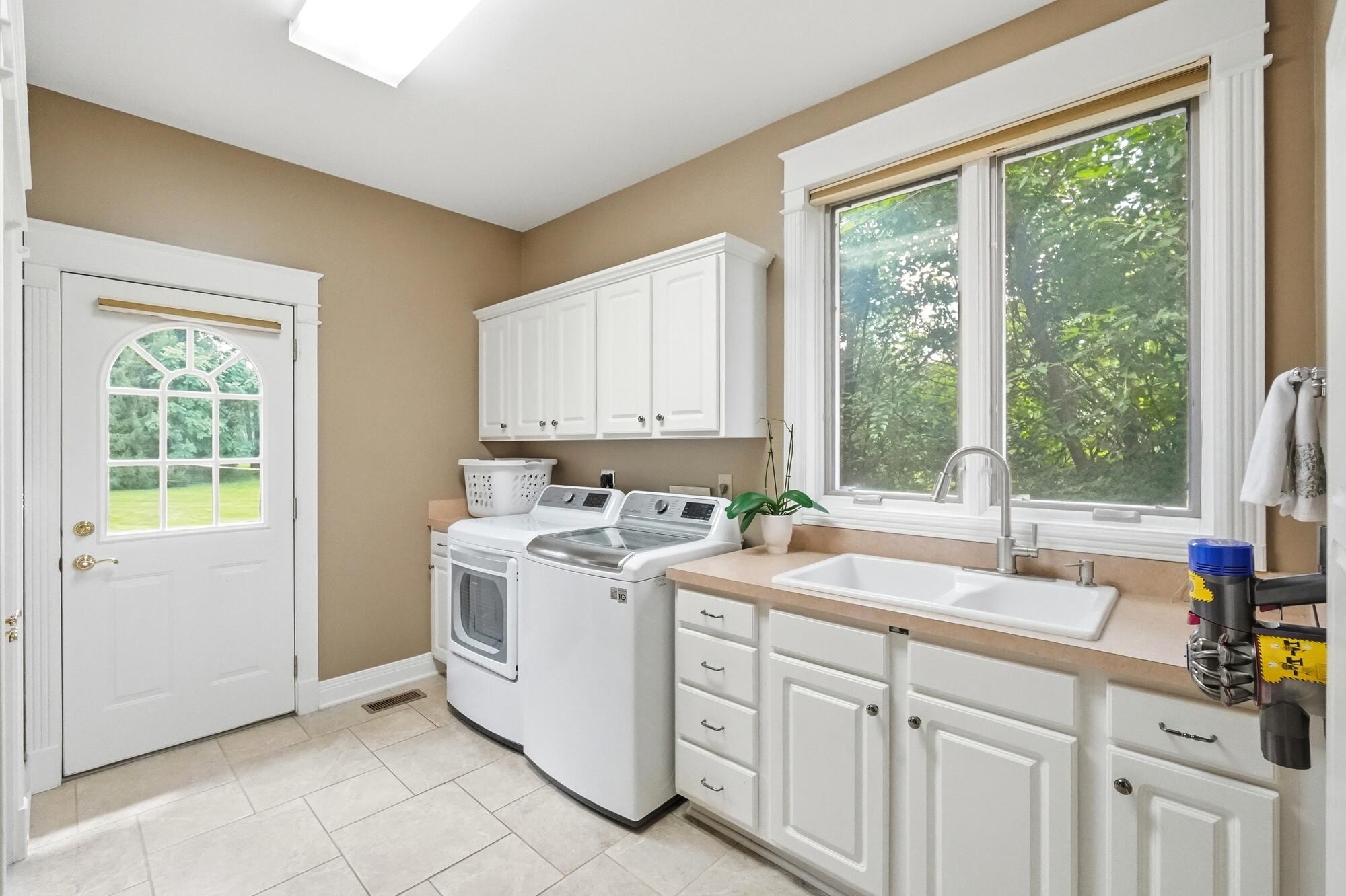 2638 Ballydoyle, Springfield, Ohio 45503