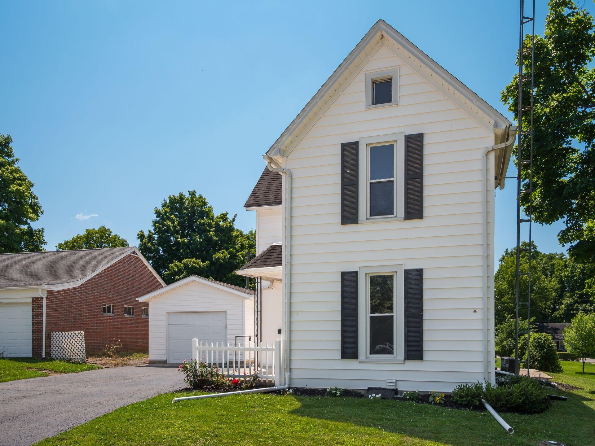 548 High, Bellefontaine, Ohio 43311