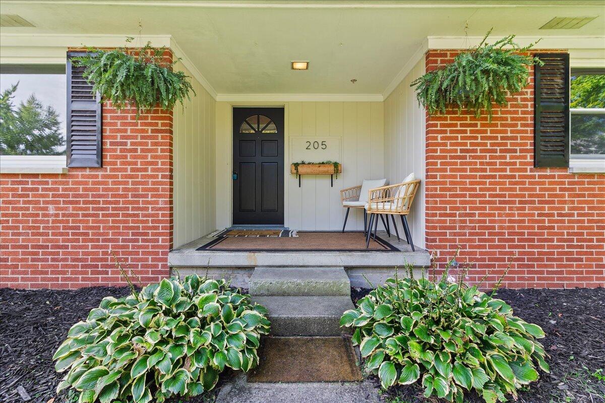 205 Baird, West Liberty, Ohio 43357