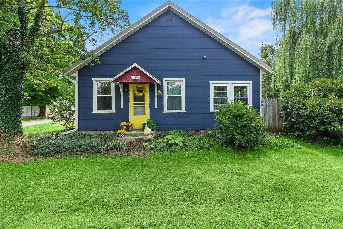 12066 Urbana, Middleburg, Ohio 43336