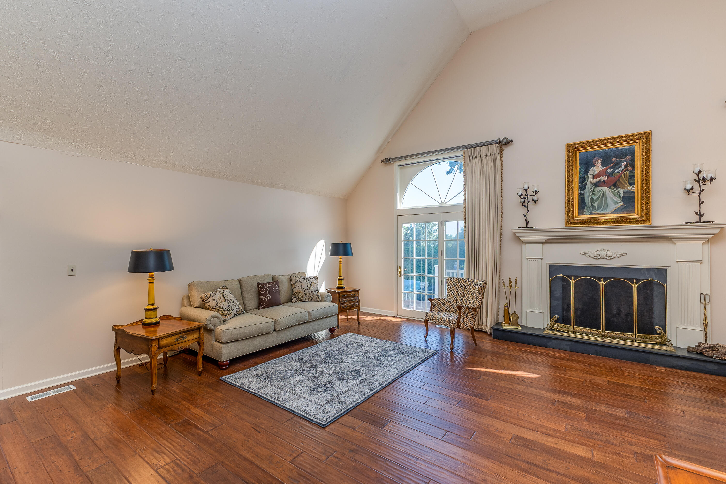 4711 Peters, Troy, Ohio 45373