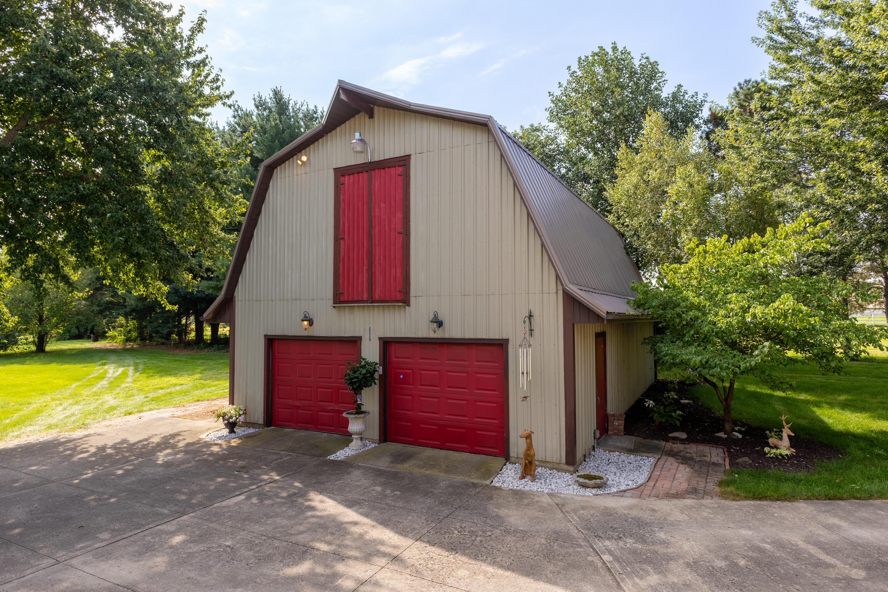 4711 Peters, Troy, Ohio 45373