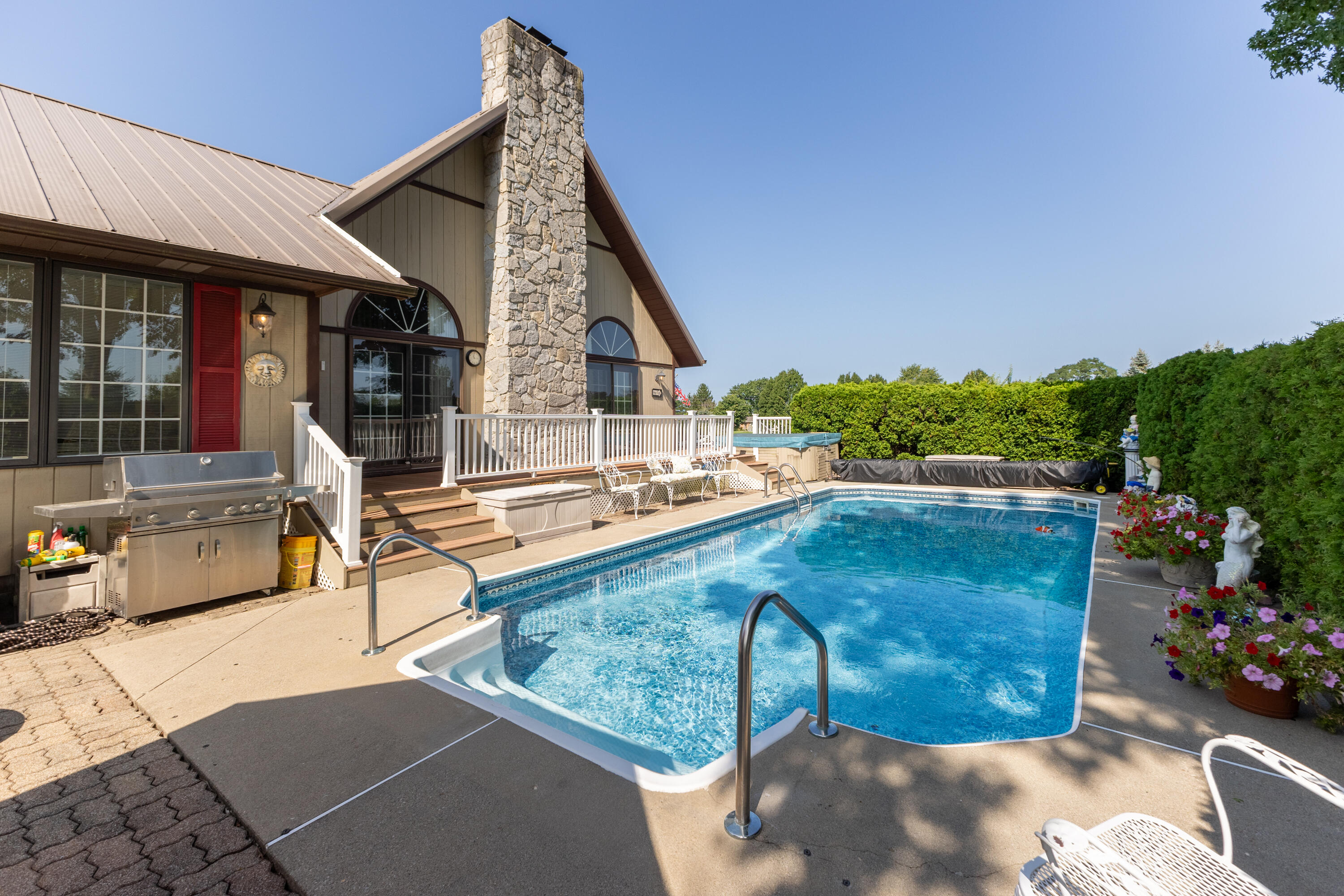 4711 Peters, Troy, Ohio 45373