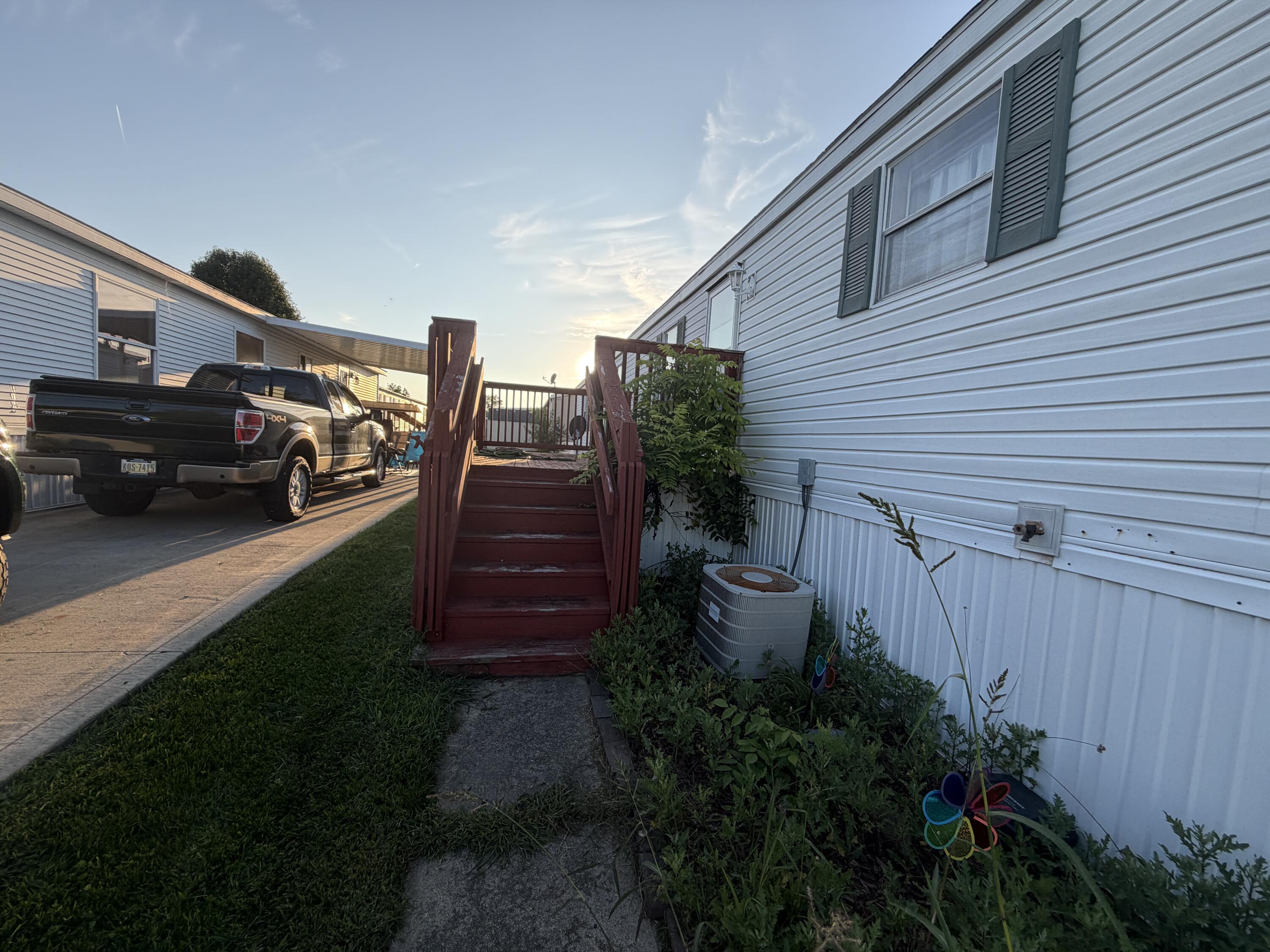 1221 Hazel Nut, Sidney, Ohio 45365