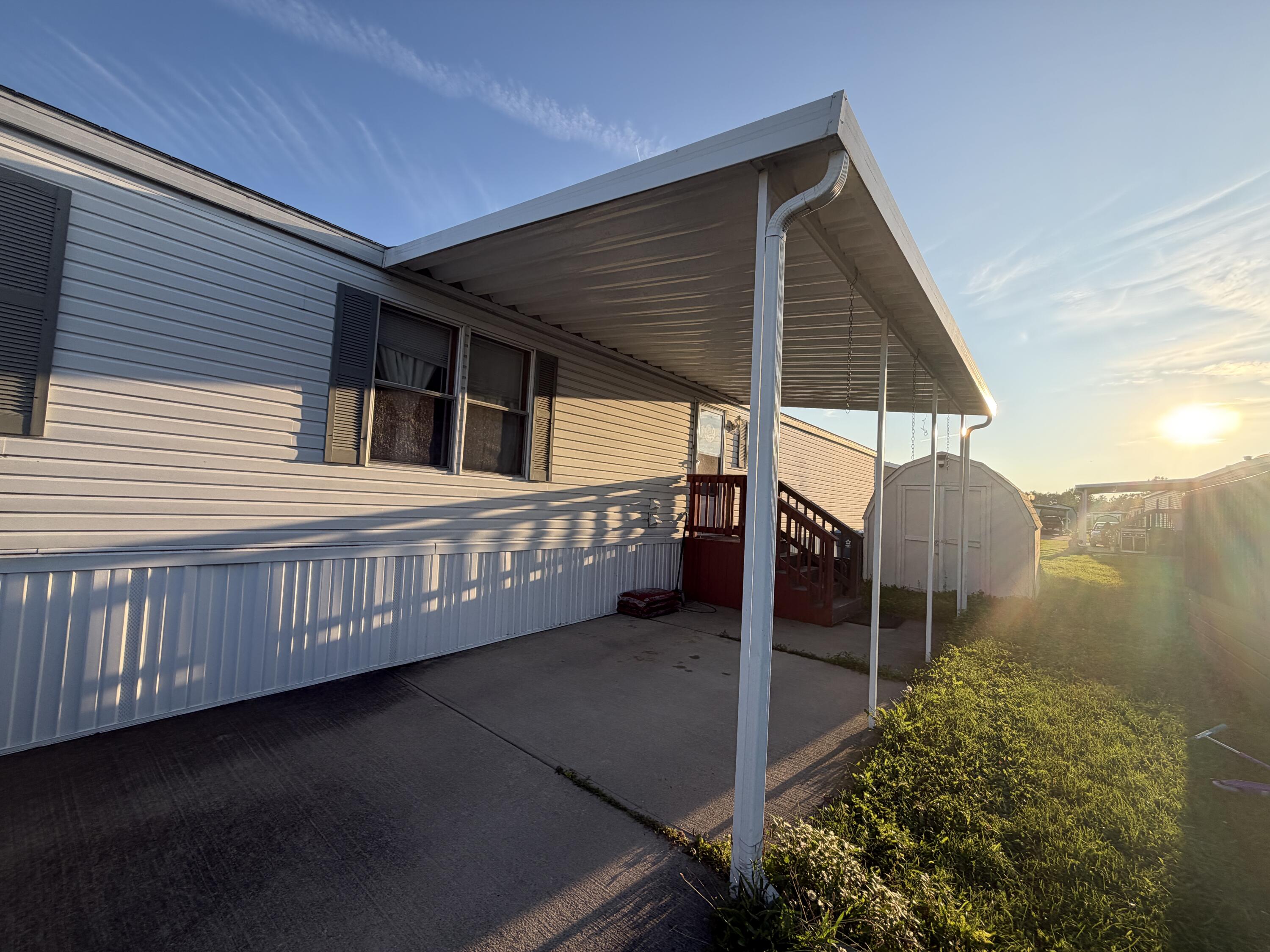 1221 Hazel Nut, Sidney, Ohio 45365