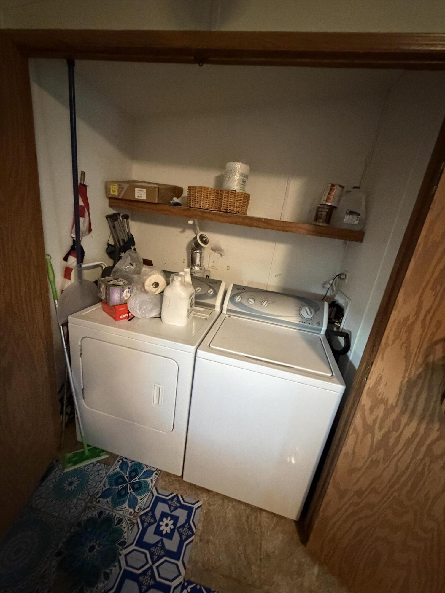 1221 Hazel Nut, Sidney, Ohio 45365