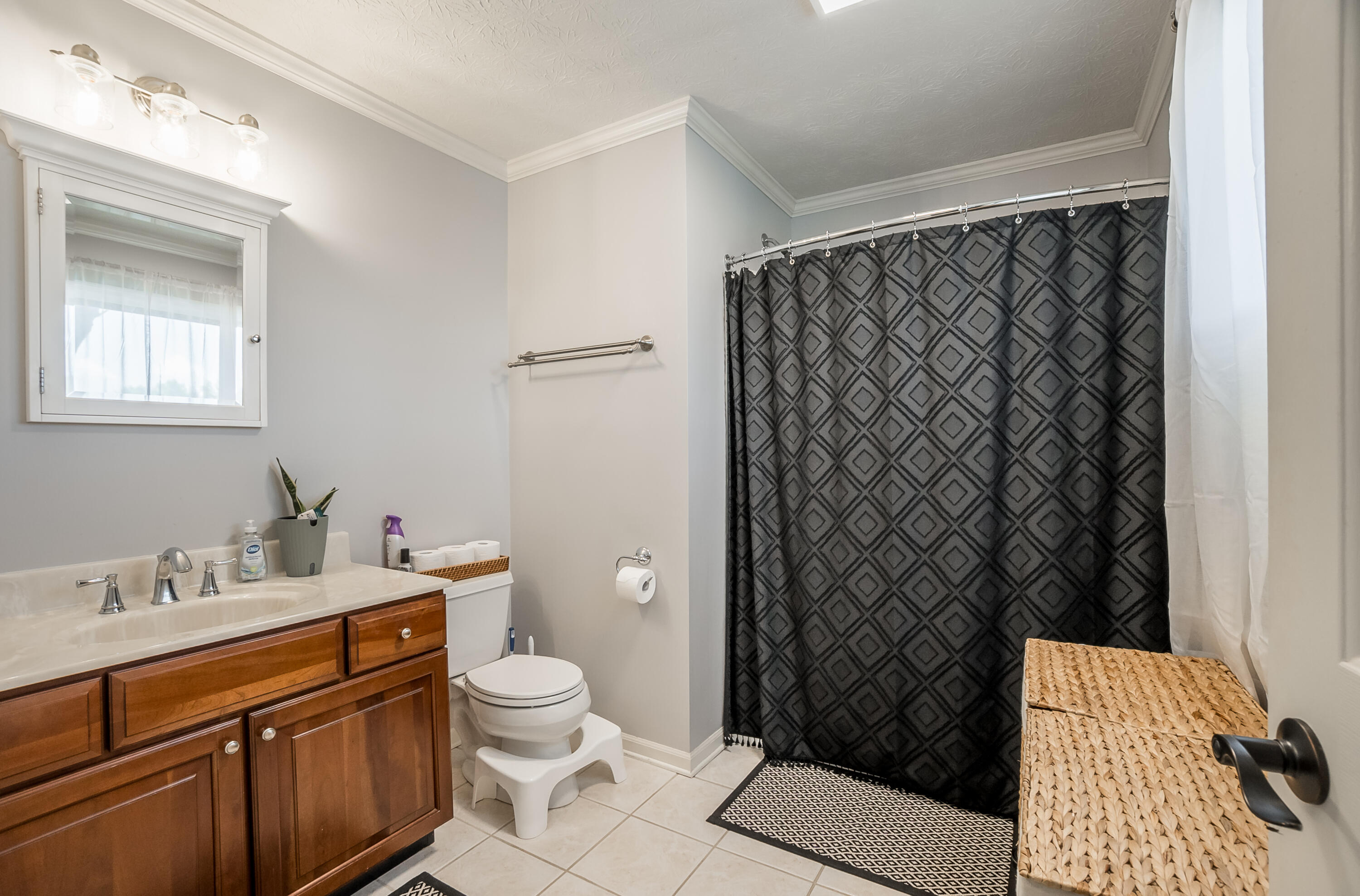 133 Twinbrook, Sidney, Ohio 45365