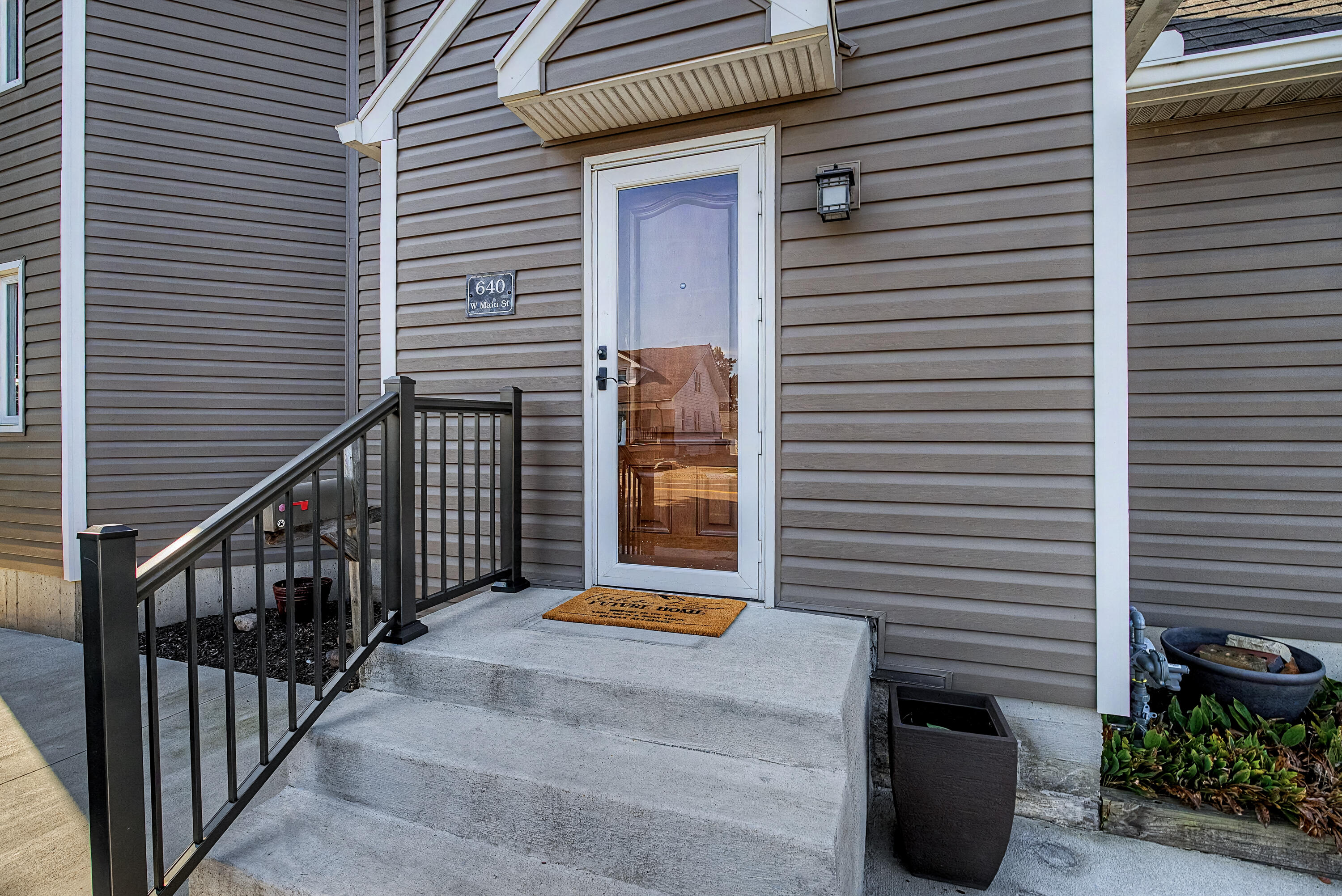 640 Main, Tipp City, Ohio 45371