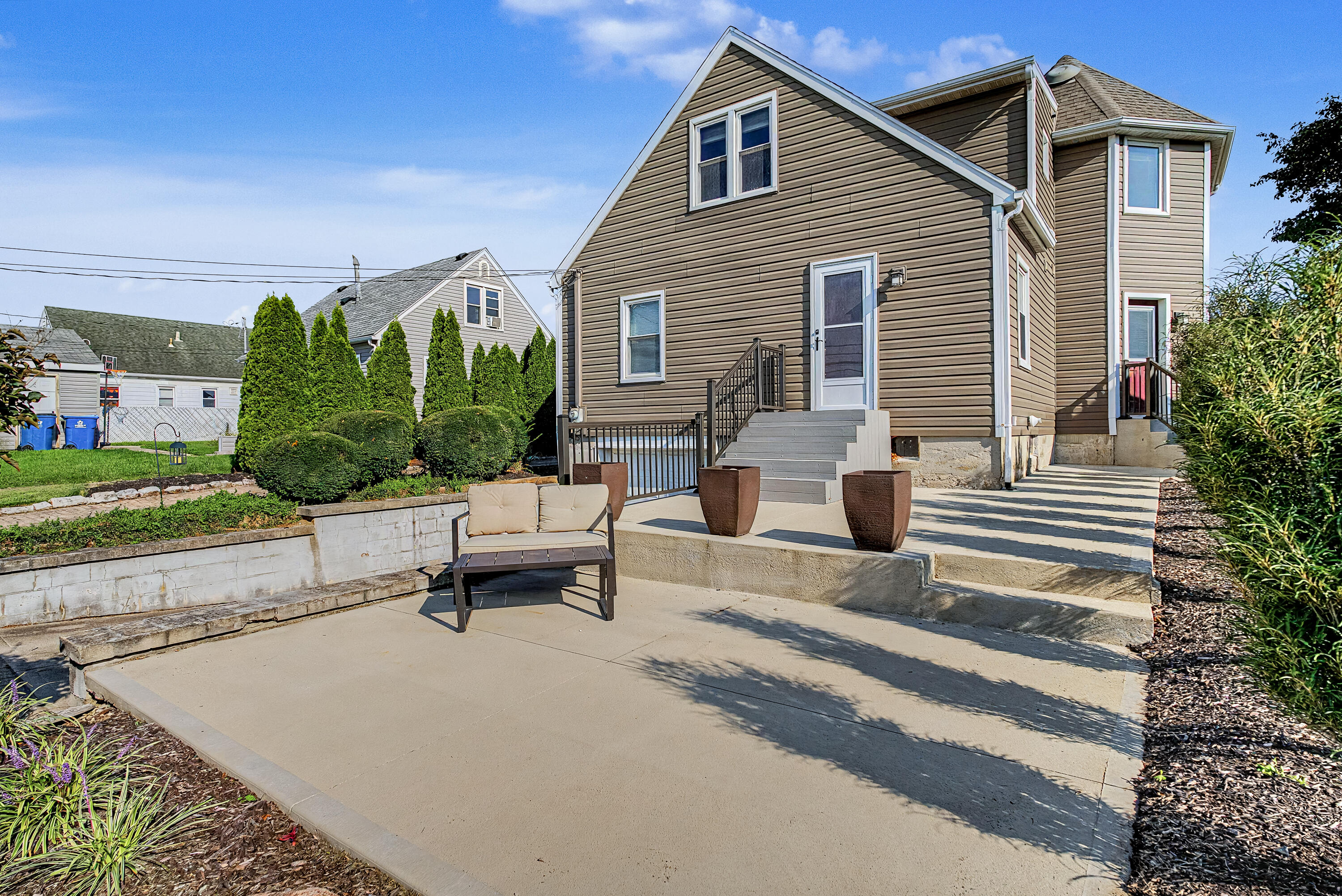 640 Main, Tipp City, Ohio 45371