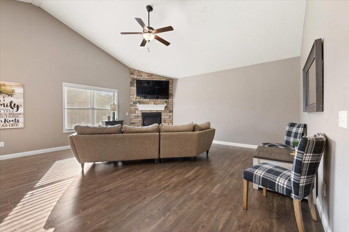 1005 Haverhill, Troy, Ohio 45373