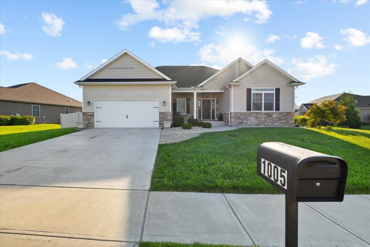 1005 Haverhill, Troy, Ohio 45373