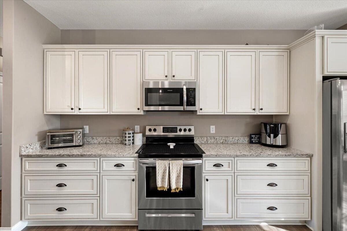 1005 Haverhill, Troy, Ohio 45373
