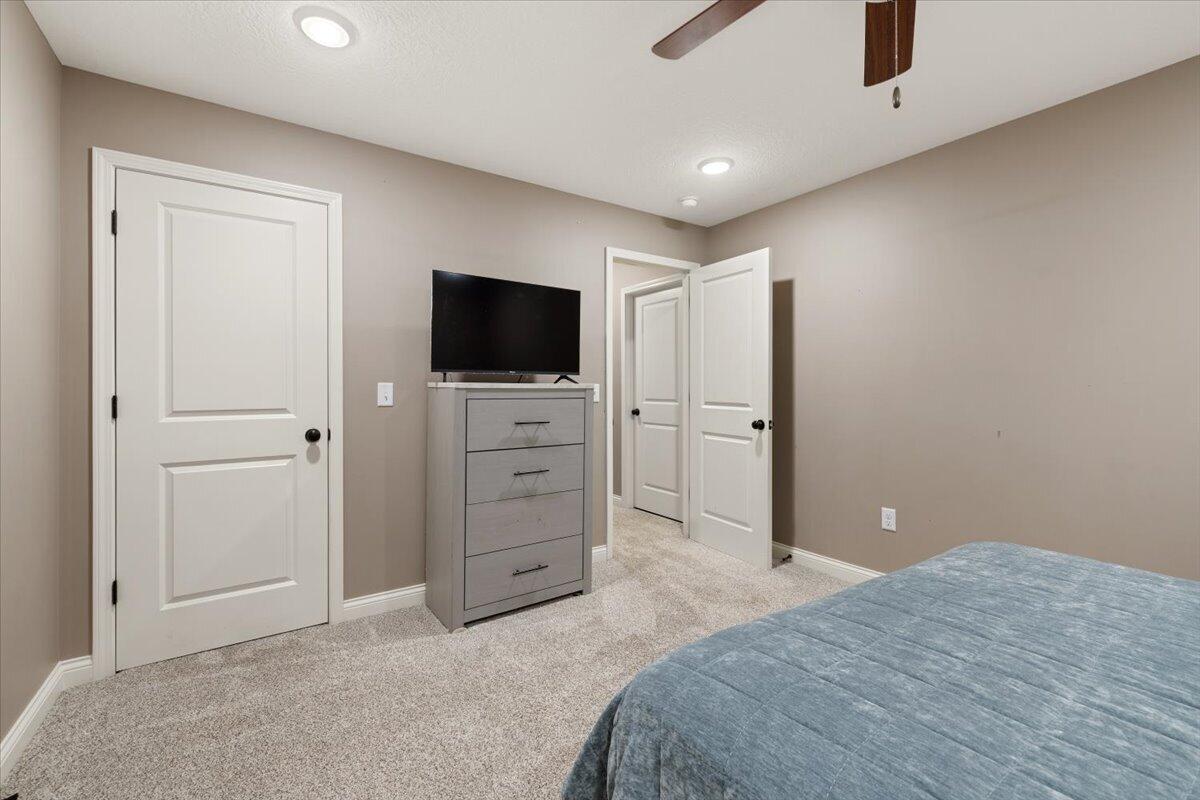 1005 Haverhill, Troy, Ohio 45373