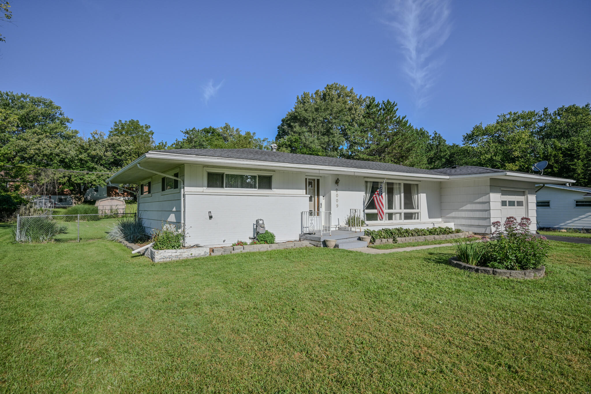 2009 Mile, Springfield, Ohio 45503