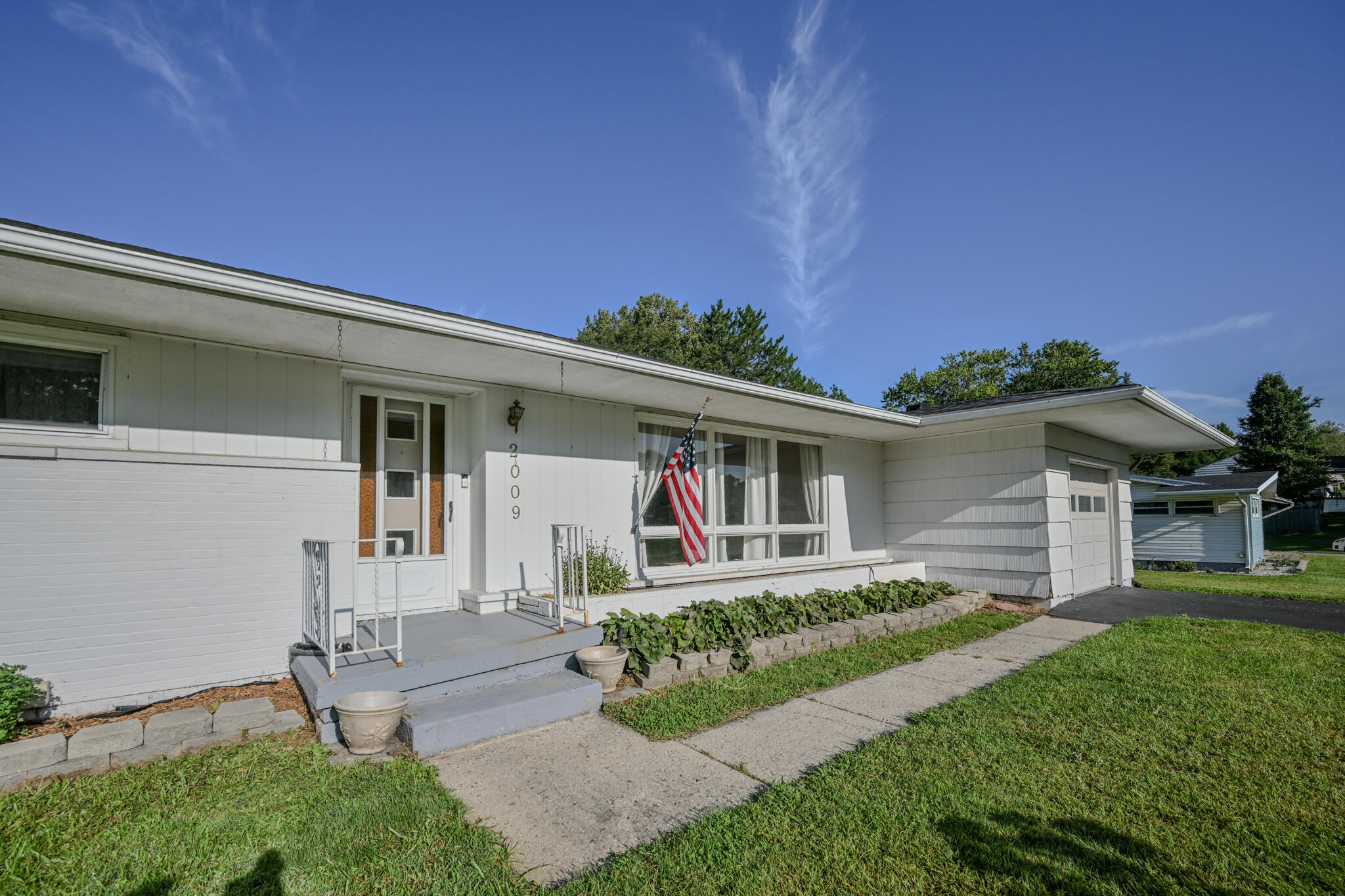 2009 Mile, Springfield, Ohio 45503