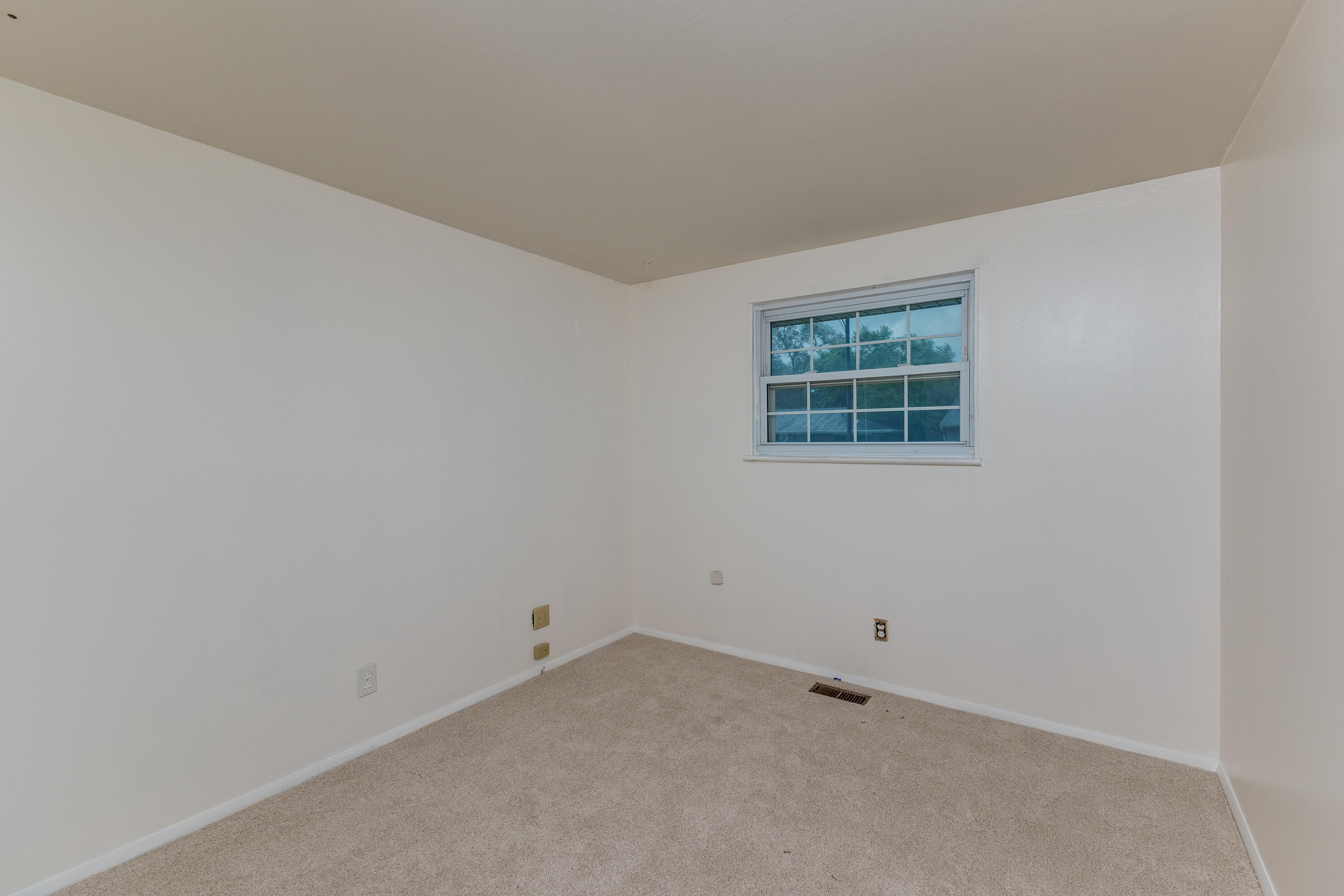 705 Kirkwood, Vandalia, Ohio 45377