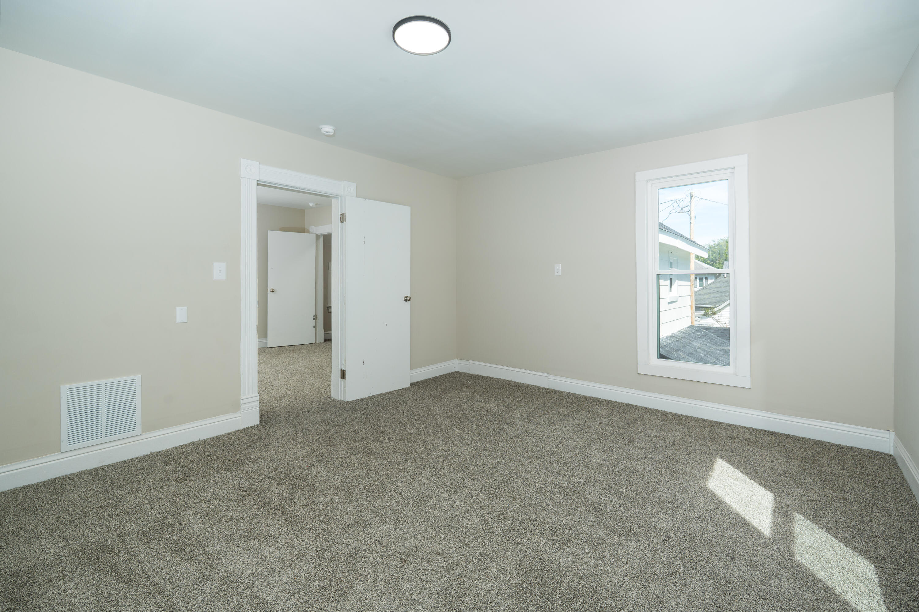 328 Walnut, Sidney, Ohio 45365