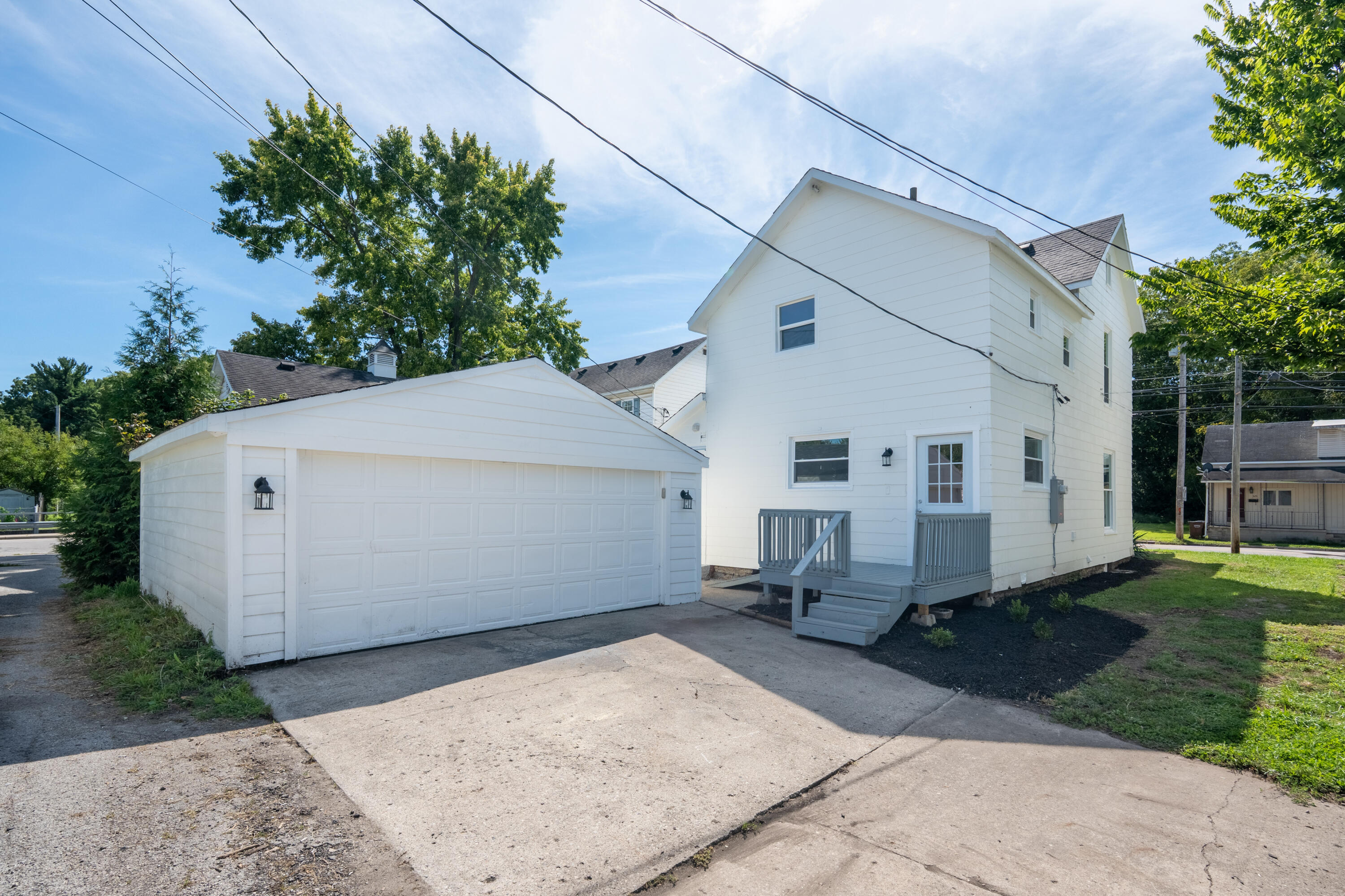 328 Walnut, Sidney, Ohio 45365