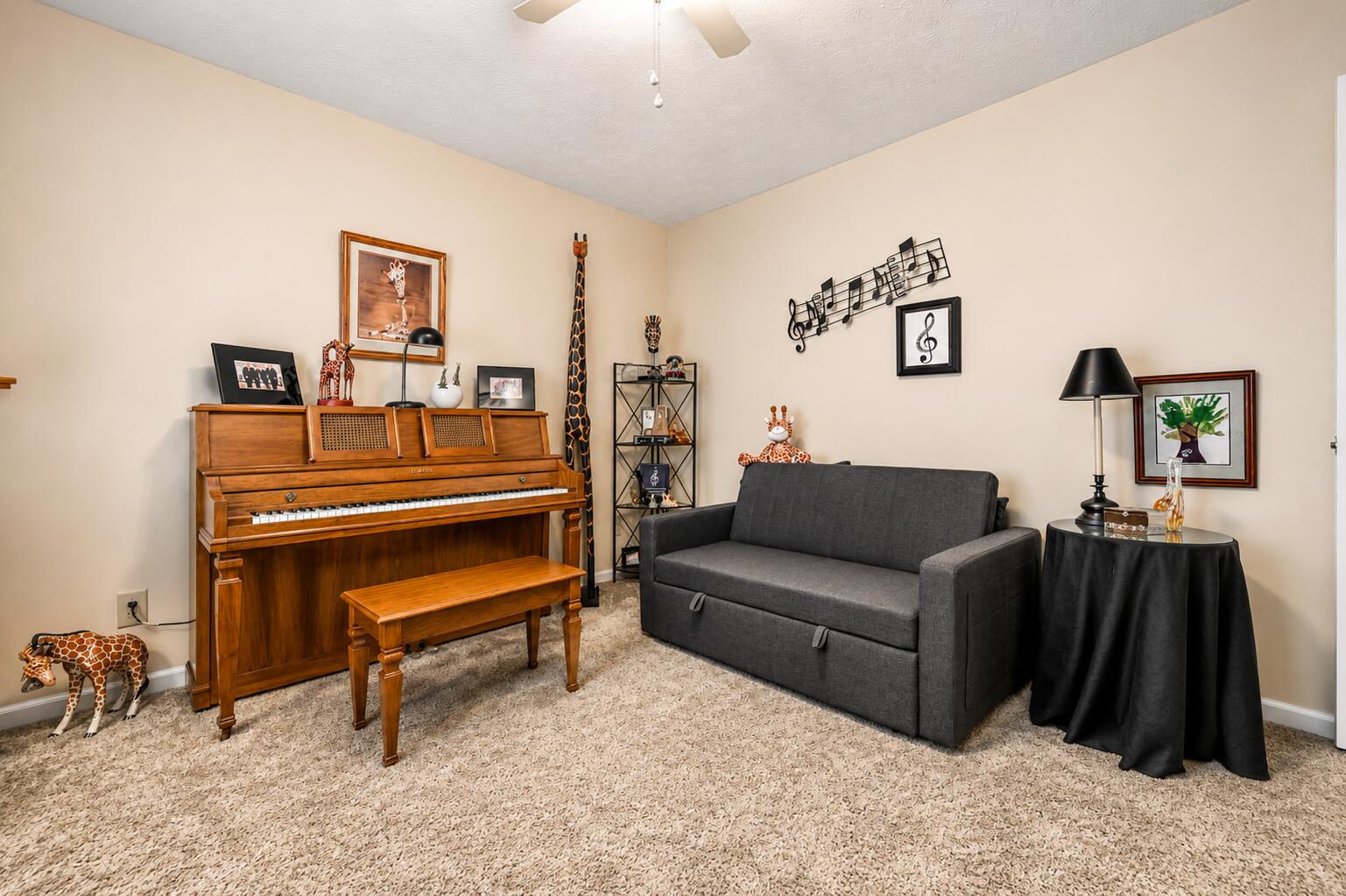 4875 Brannan, Springfield, Ohio 45502