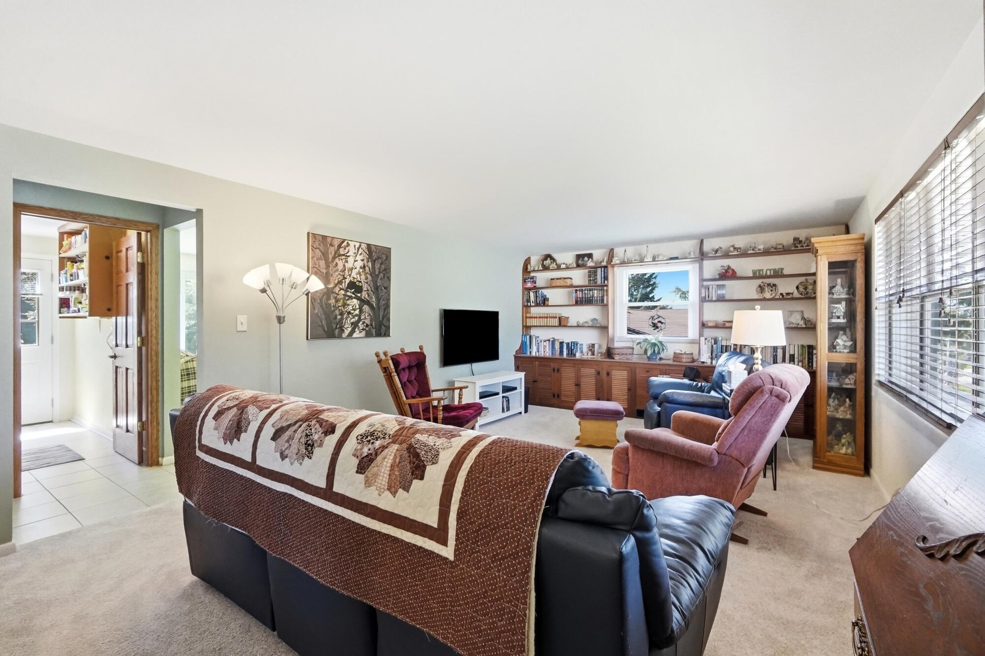 3161 Sherwood Park, Springfield, Ohio 45505