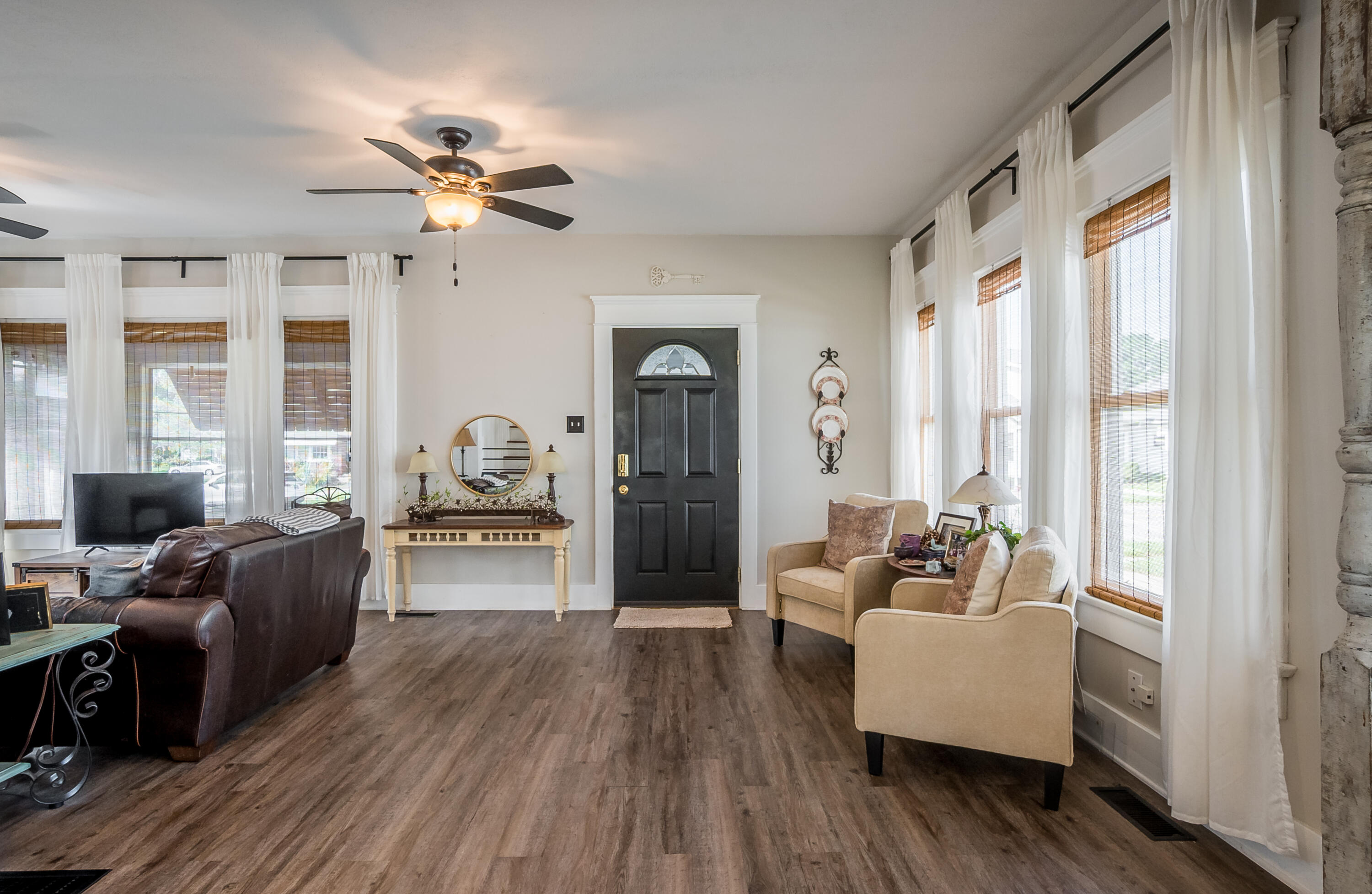 937 Main, Troy, Ohio 45373