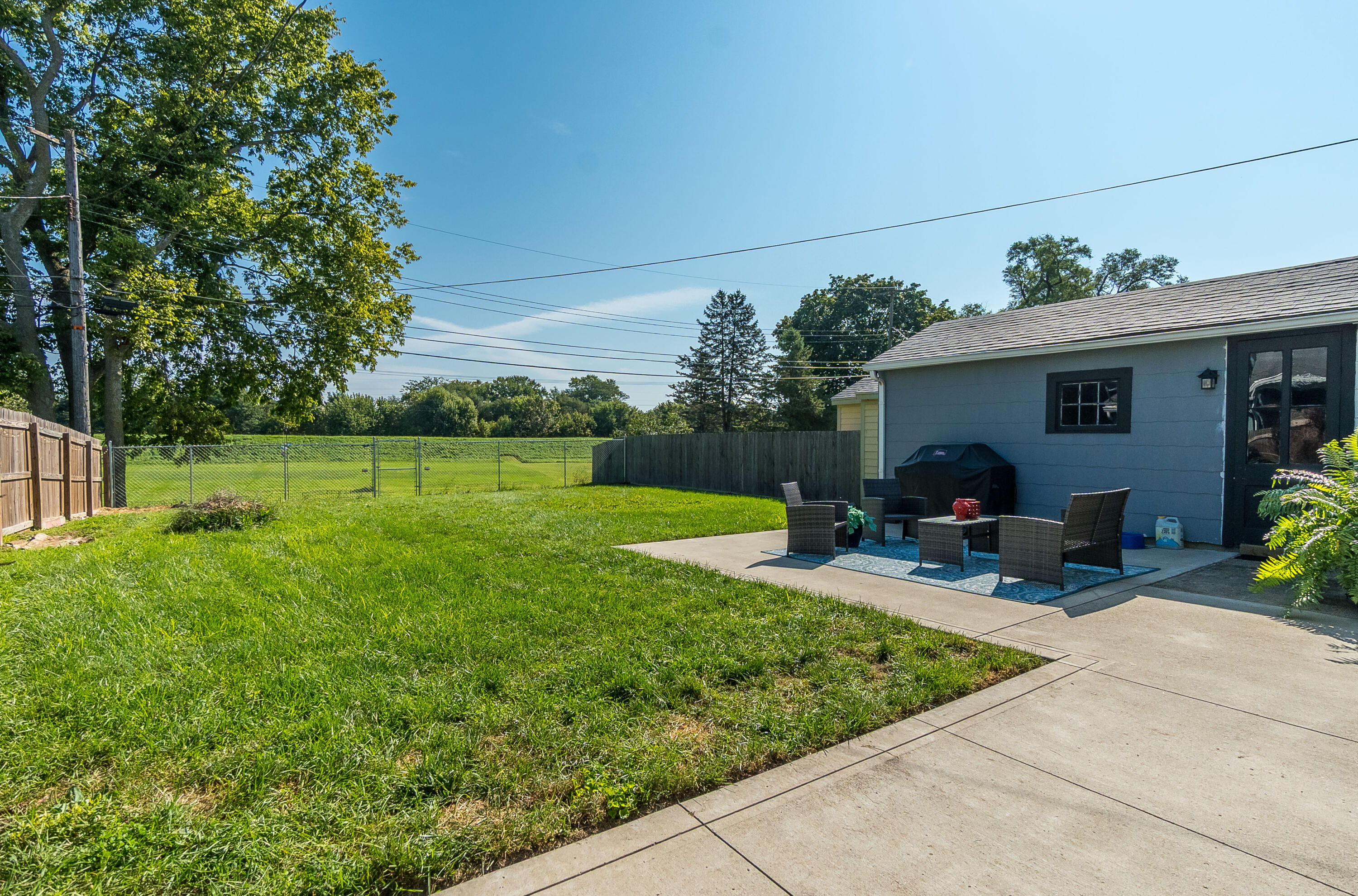 937 Main, Troy, Ohio 45373