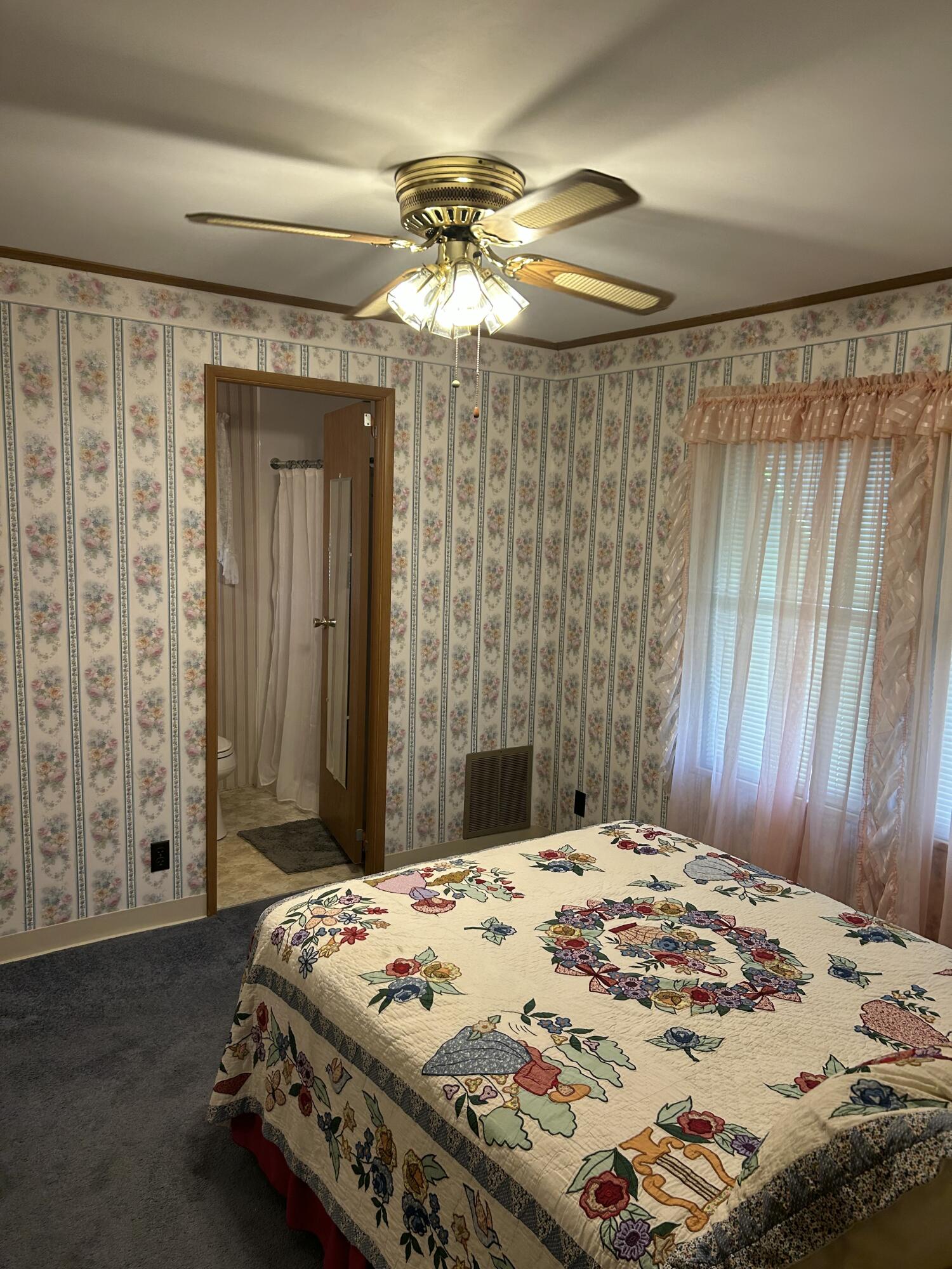 48 Beech, Springfield, Ohio 45502