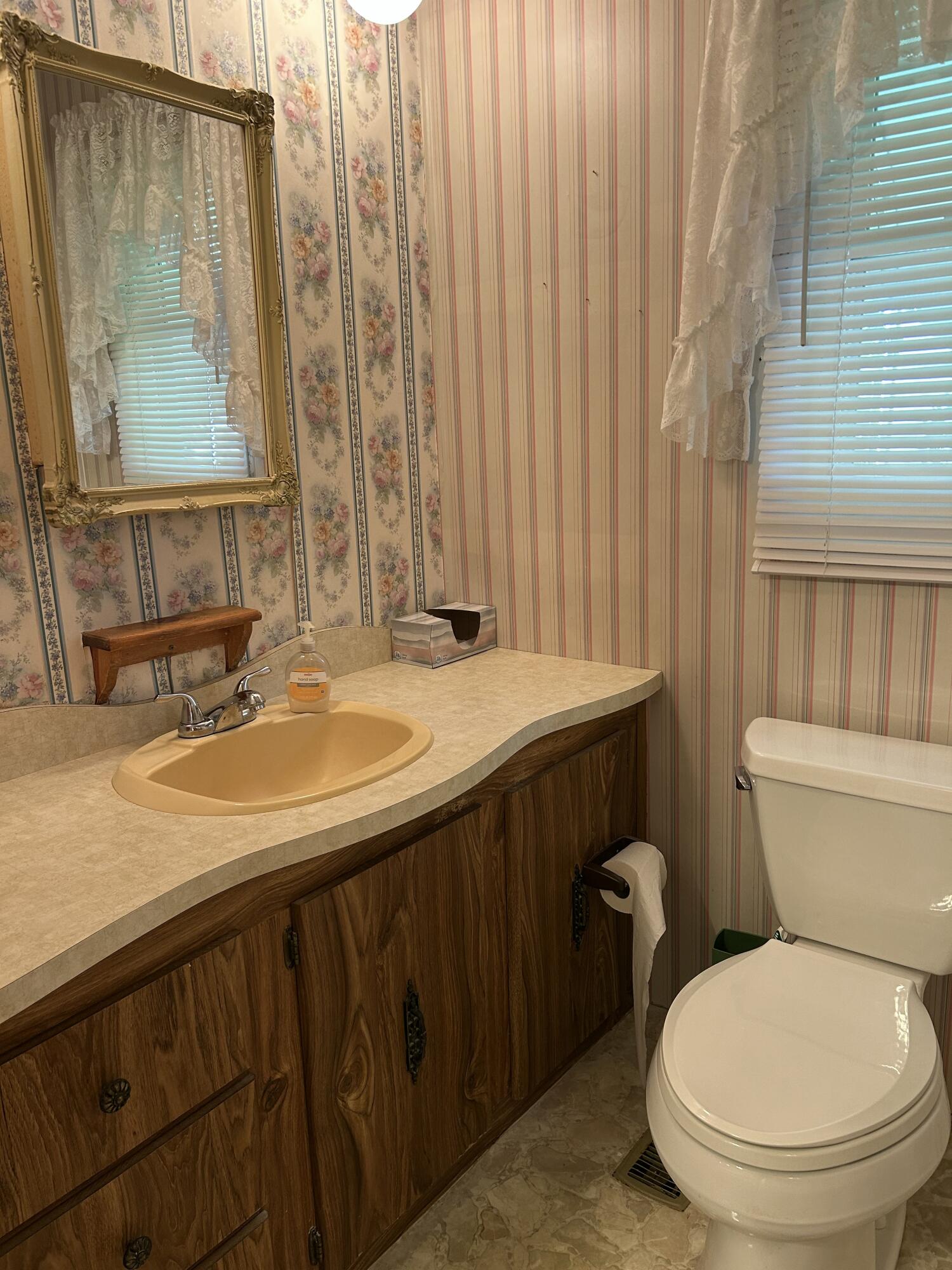 48 Beech, Springfield, Ohio 45502