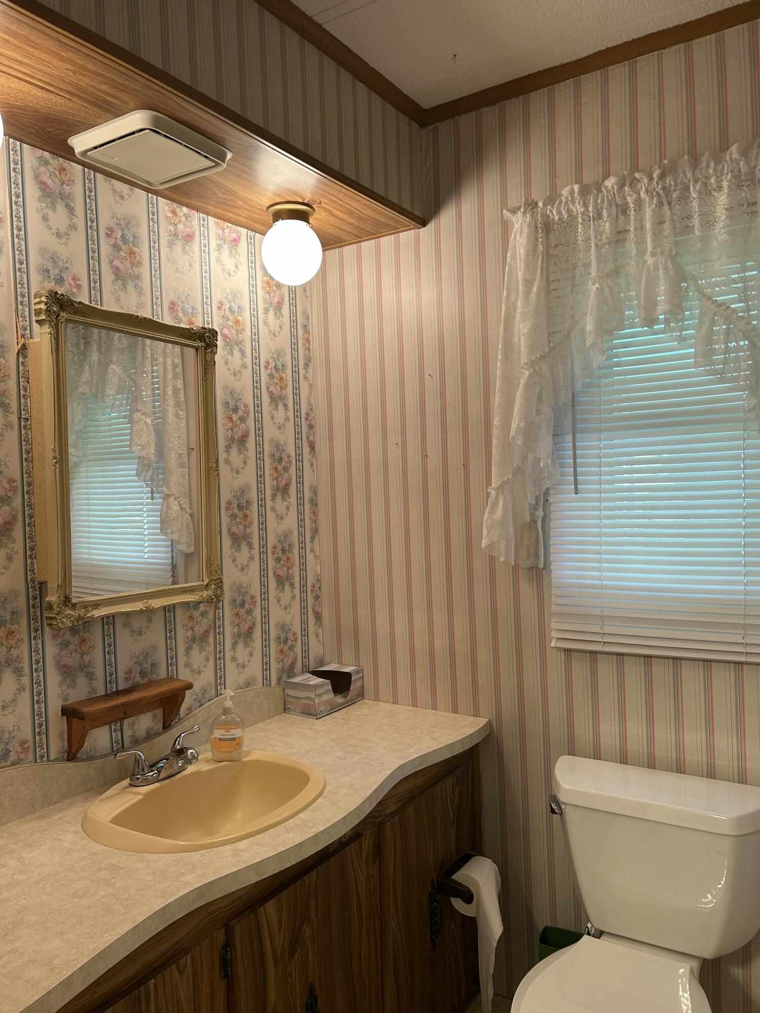 48 Beech, Springfield, Ohio 45502