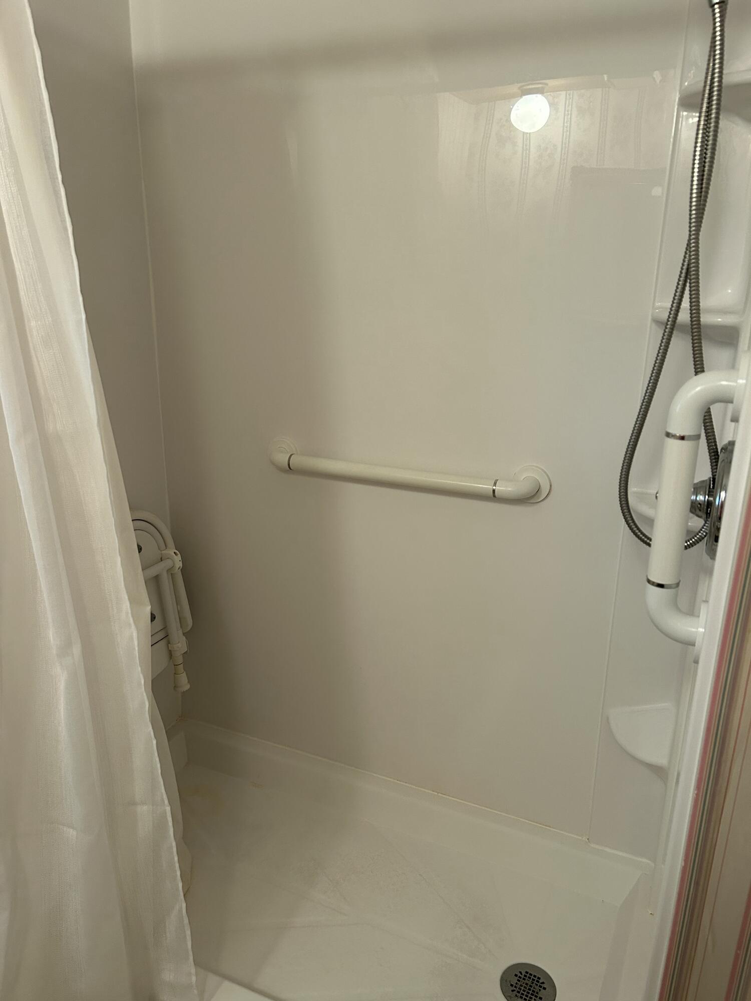 48 Beech, Springfield, Ohio 45502