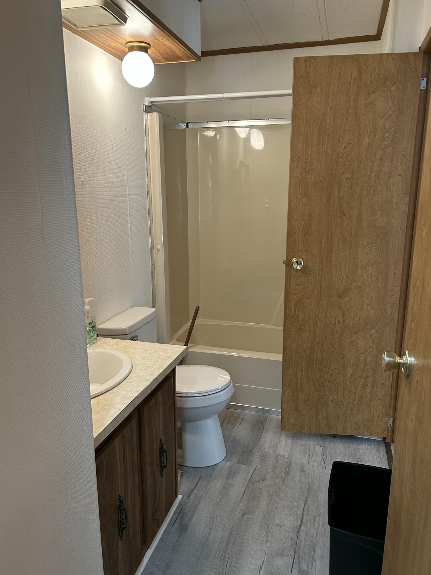 48 Beech, Springfield, Ohio 45502