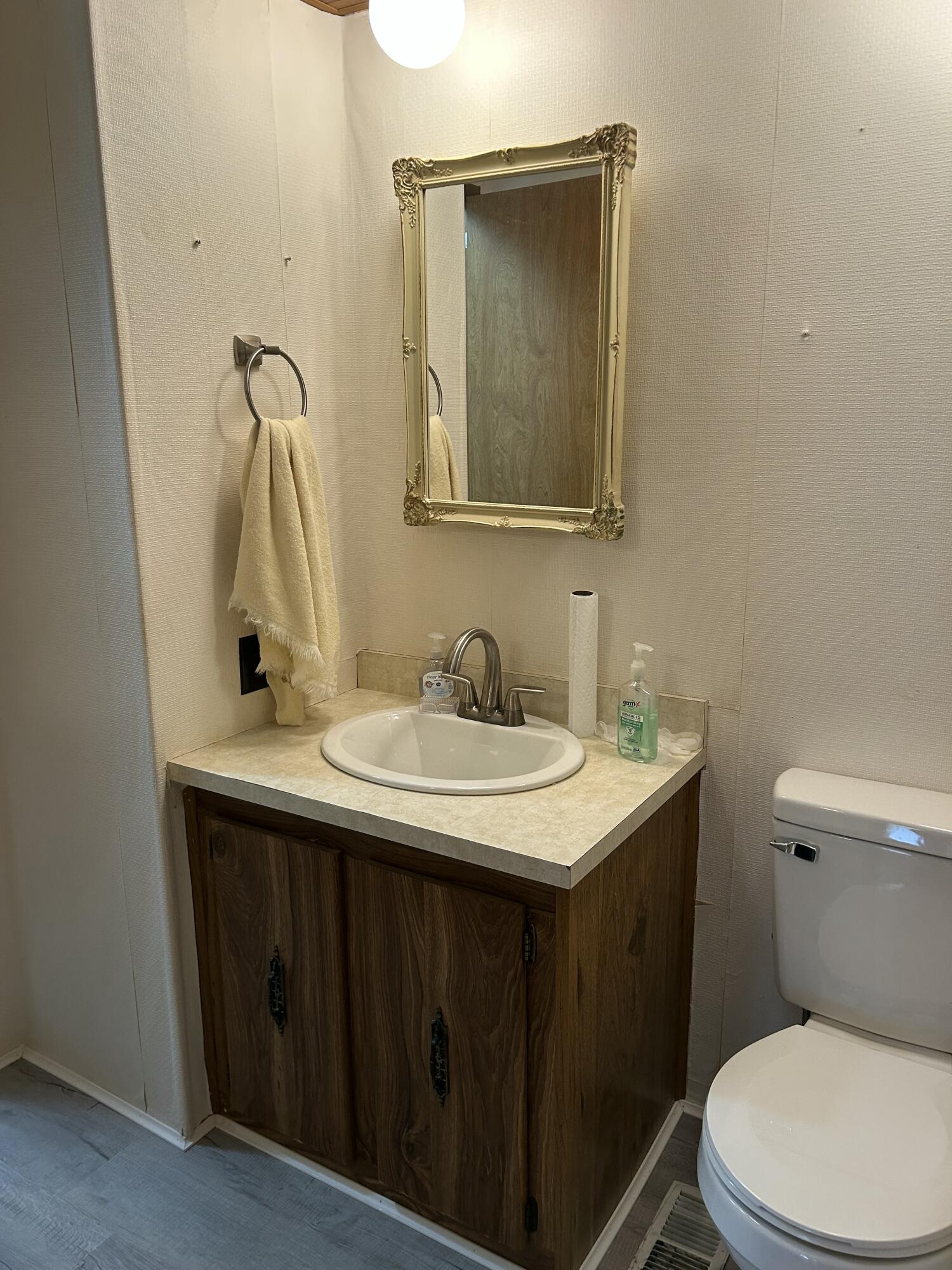 48 Beech, Springfield, Ohio 45502