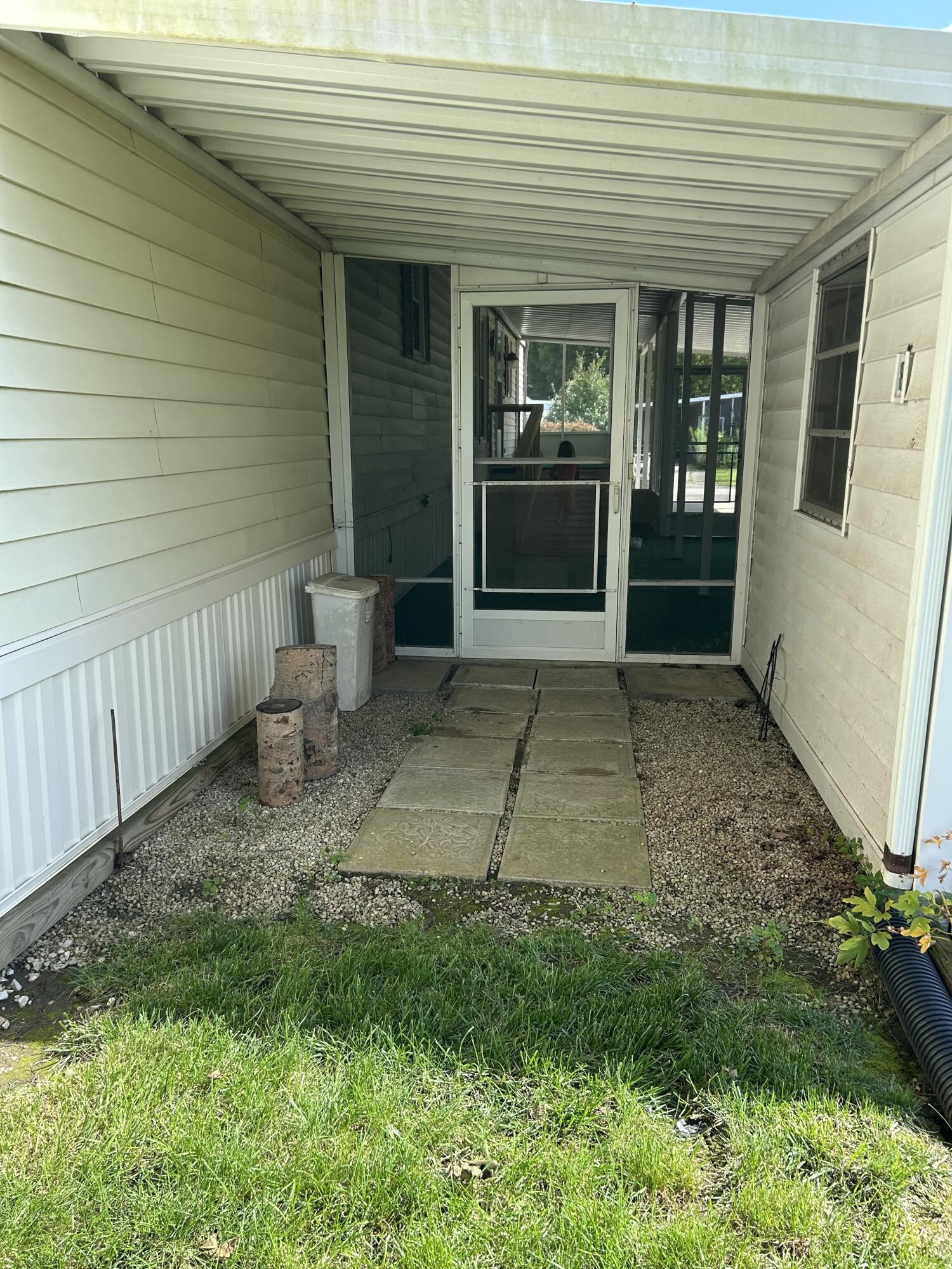 48 Beech, Springfield, Ohio 45502