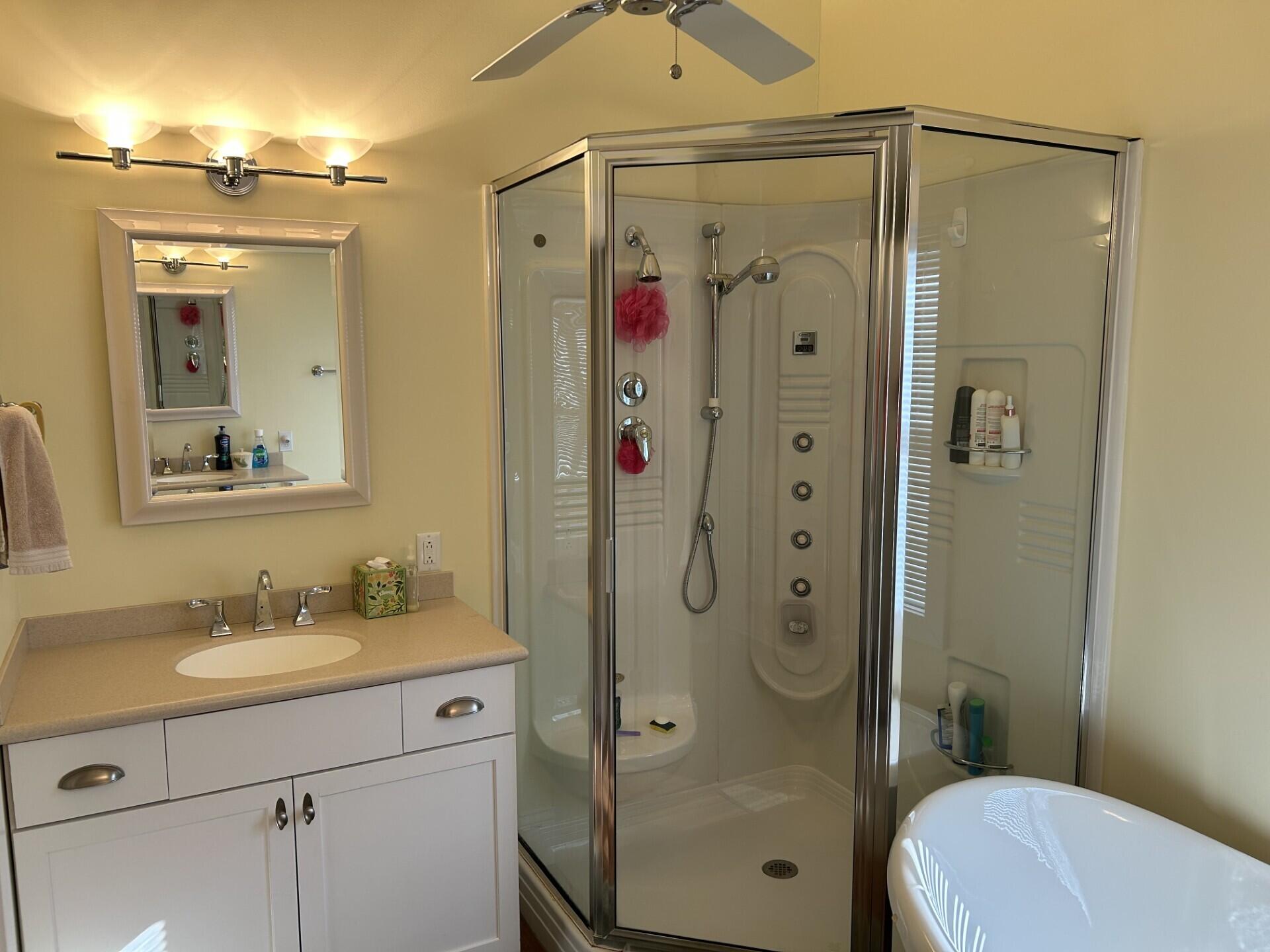 19 Breezewood, Saint Marys, Ohio 45885