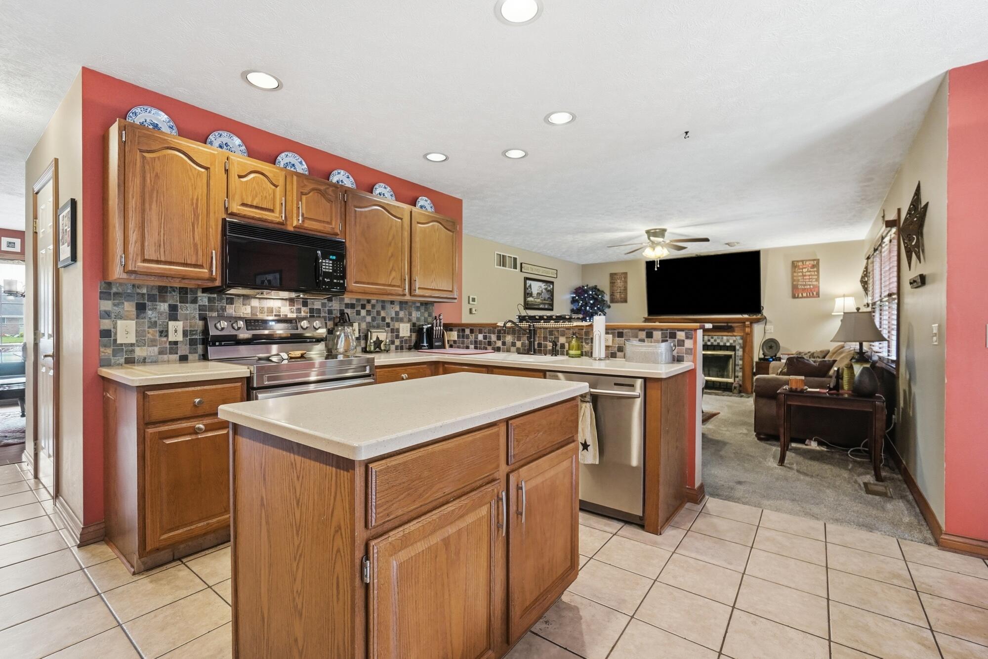 4146 Ashton, Springfield, Ohio 45503