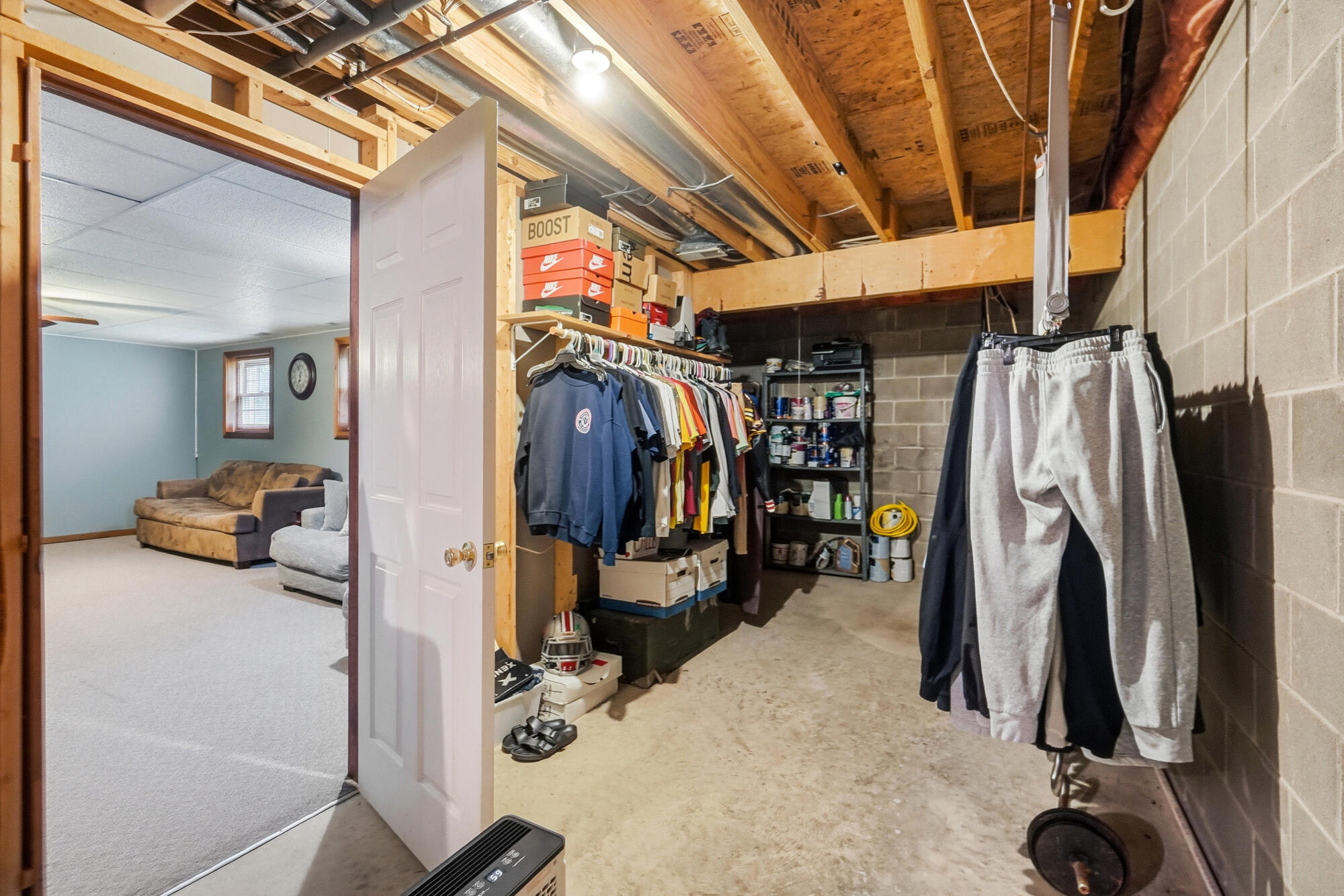 4146 Ashton, Springfield, Ohio 45503