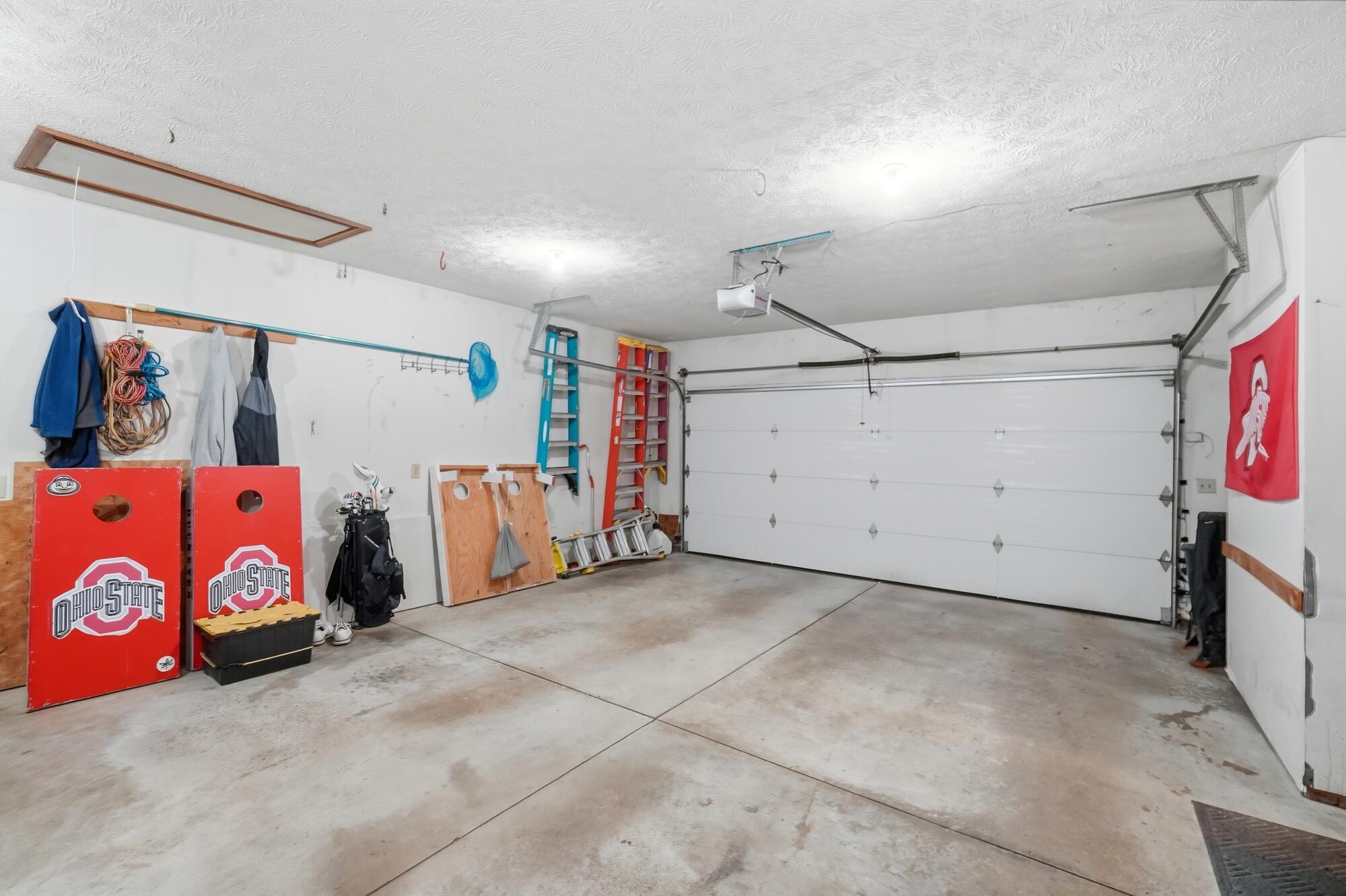 4146 Ashton, Springfield, Ohio 45503