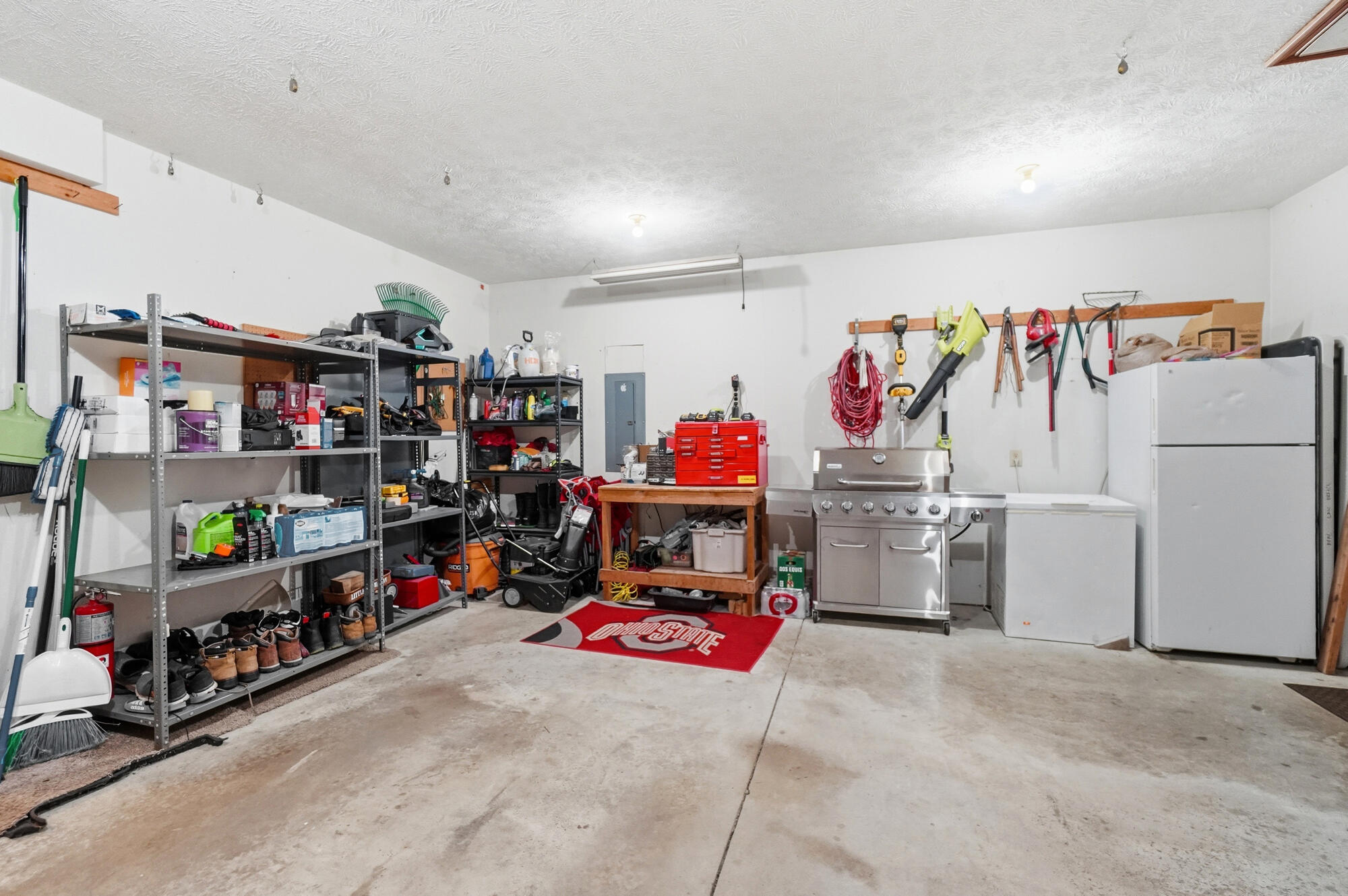 4146 Ashton, Springfield, Ohio 45503