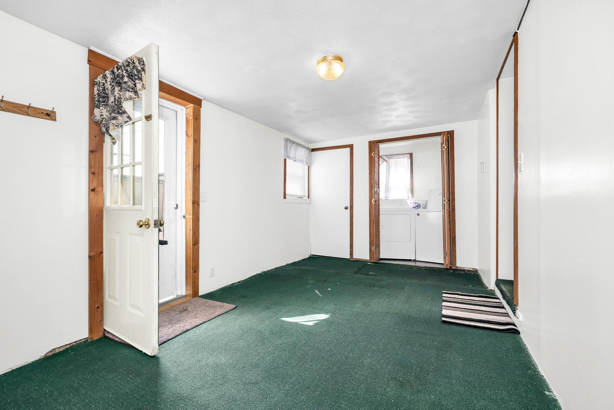 111 Boggs, De Graff, Ohio 43318