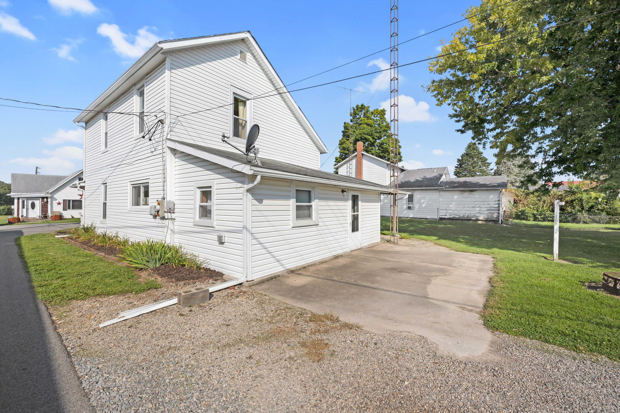 111 Boggs, De Graff, Ohio 43318