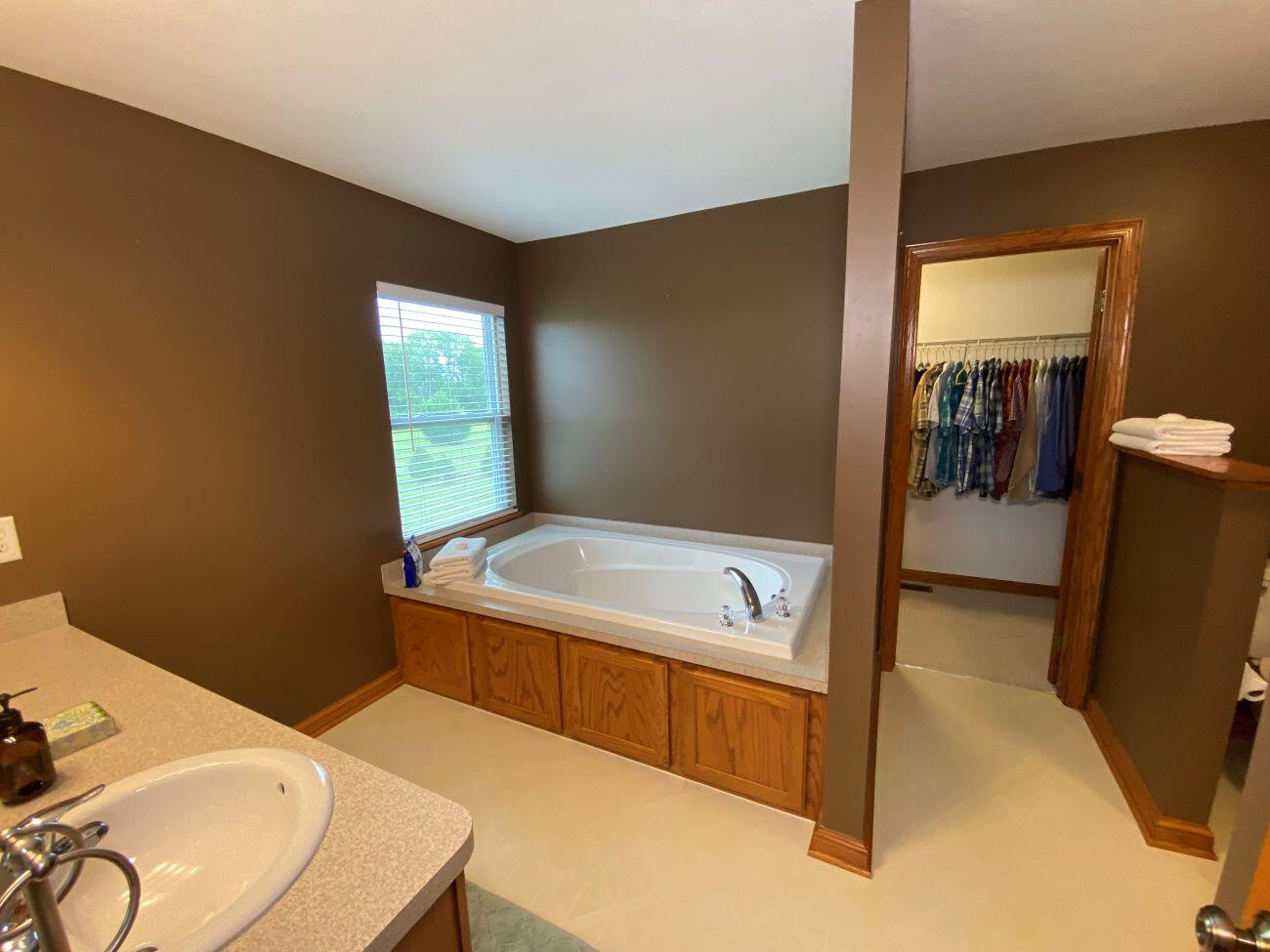 7347 County Road 10, Zanesfield, Ohio 43360