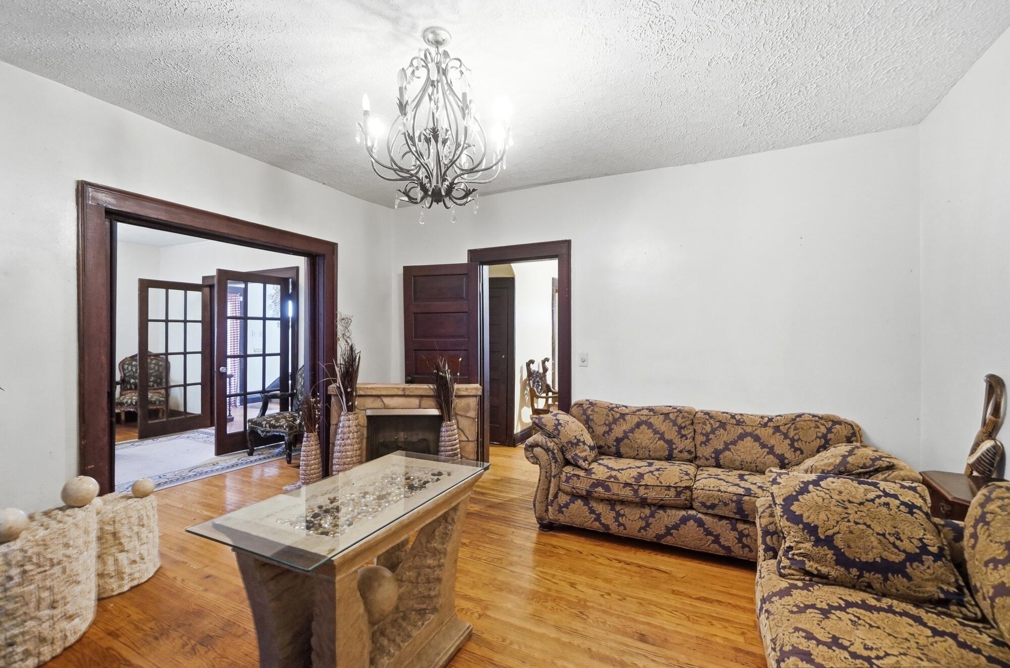 1561 Fountain, Springfield, Ohio 45506