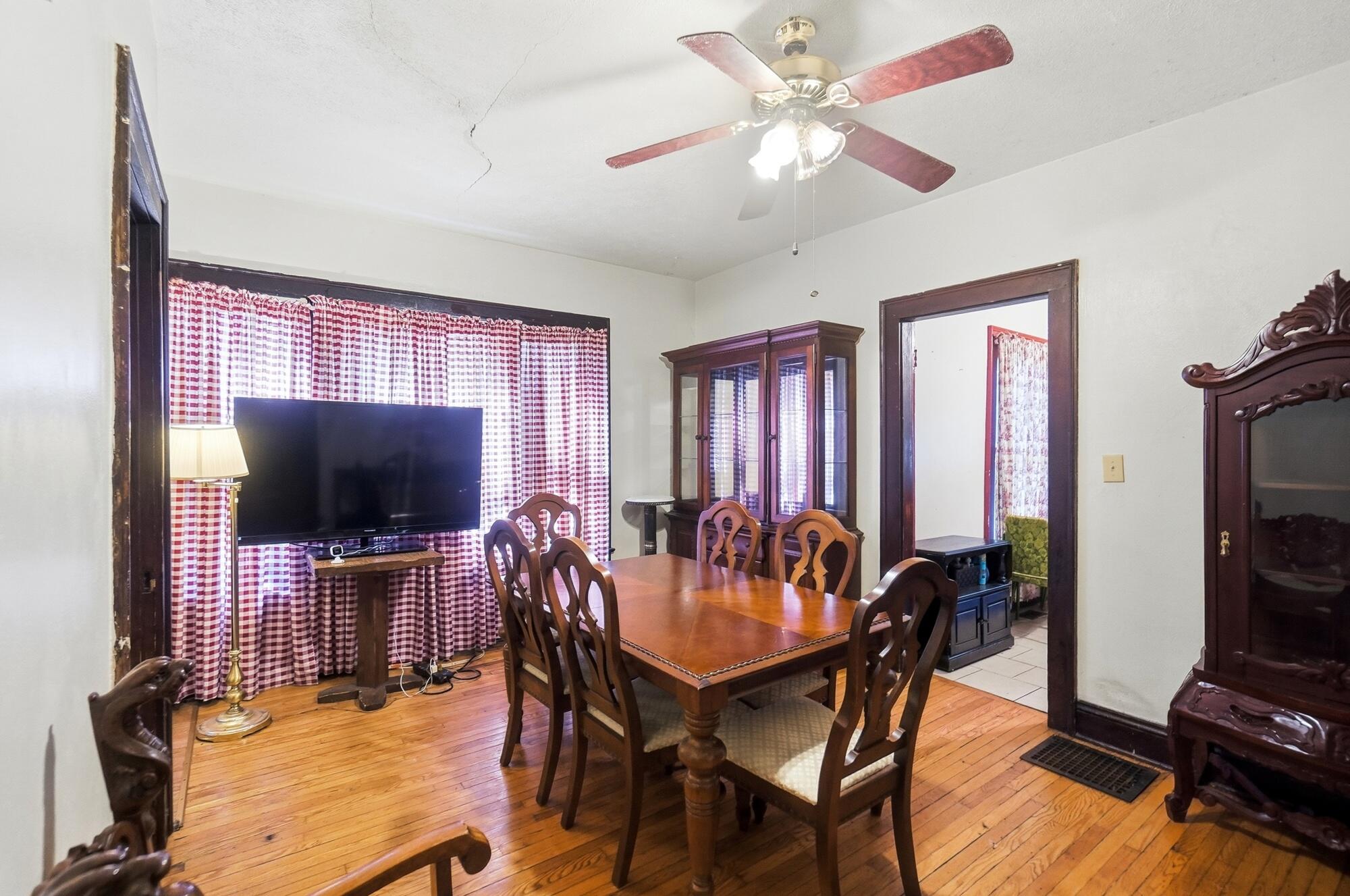 1561 Fountain, Springfield, Ohio 45506