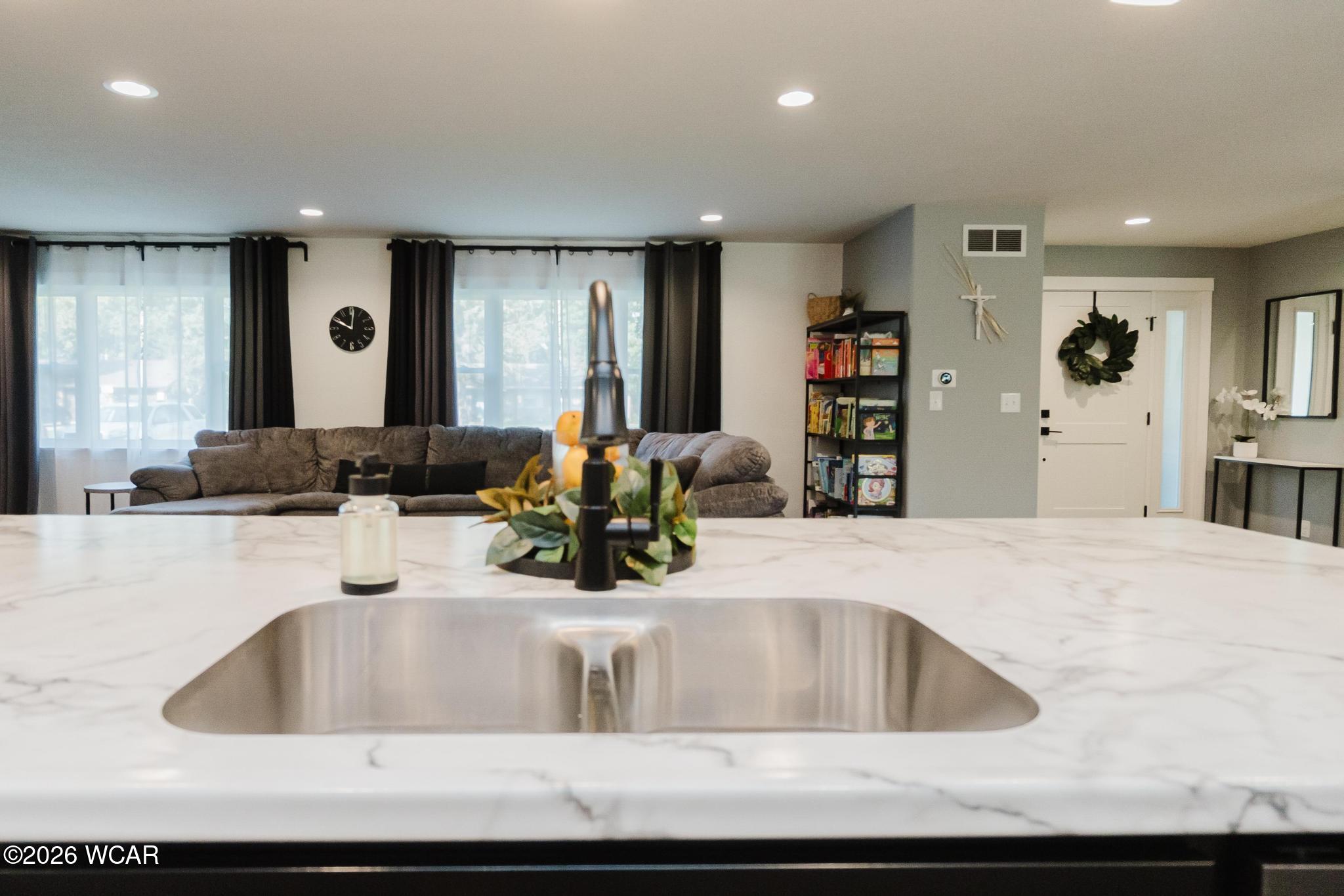 355 Rilla Road, Findlay, Ohio