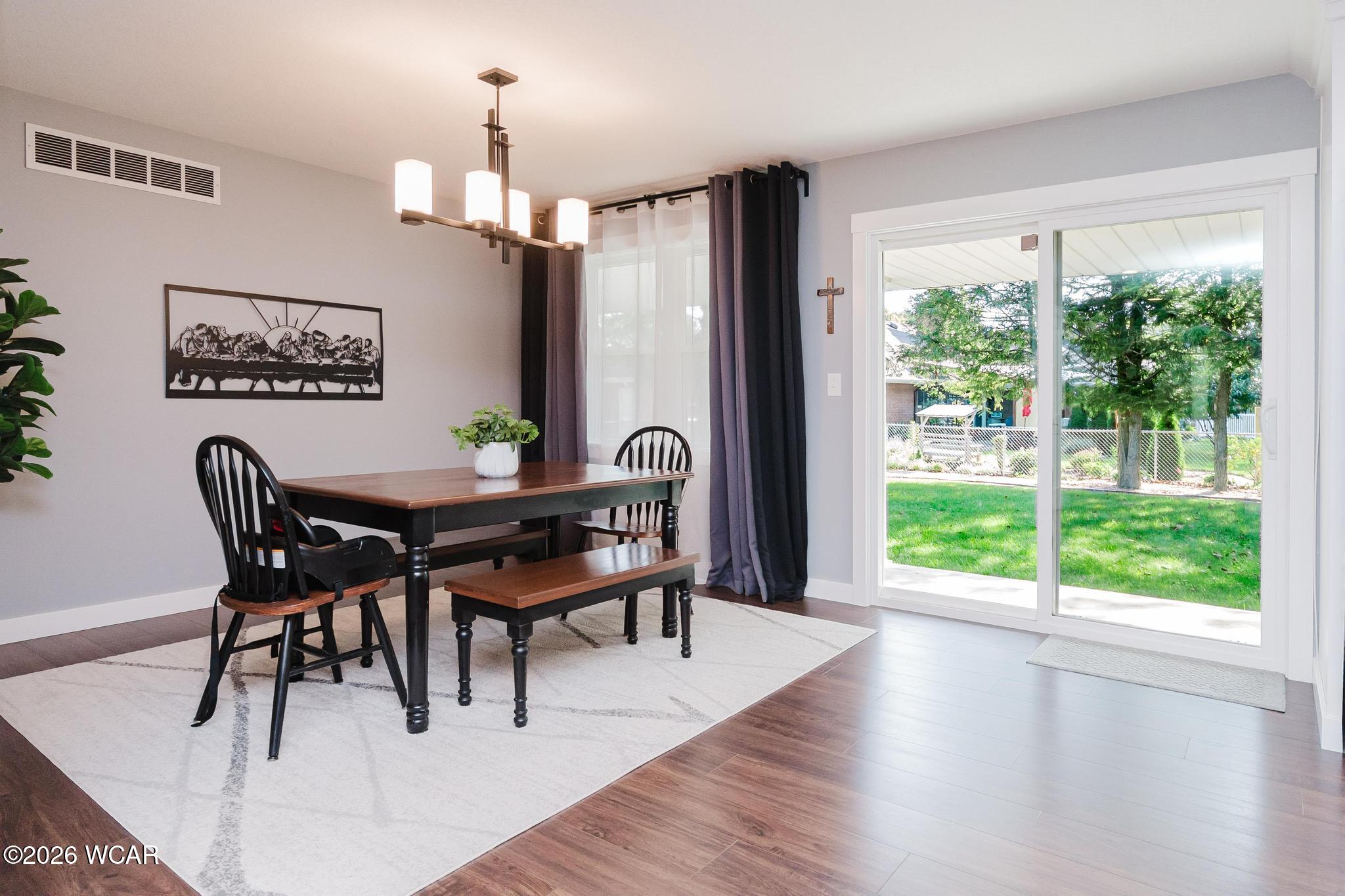 355 Rilla Road, Findlay, Ohio